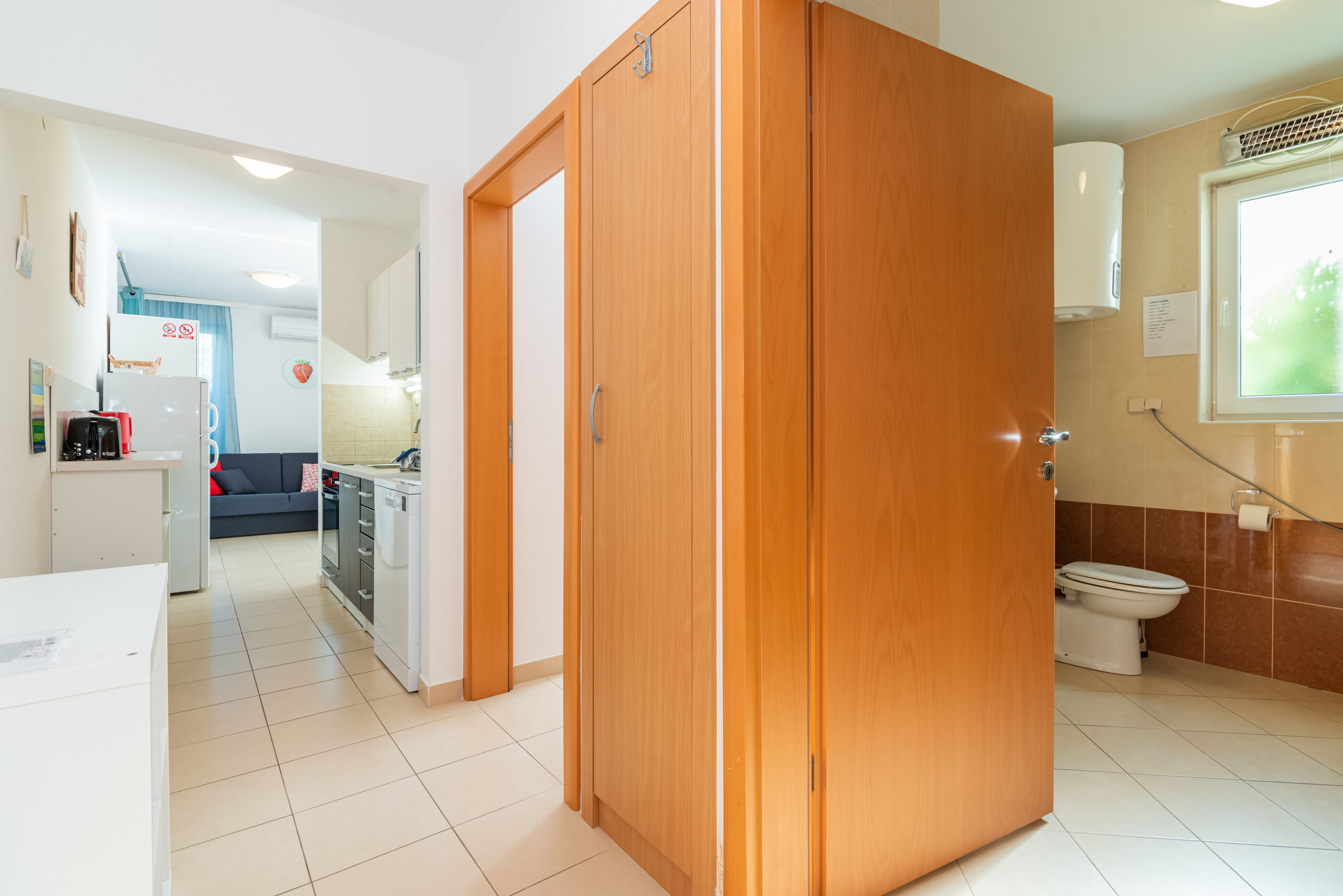 Apartments Mimoza i Lovorka 83393-A1