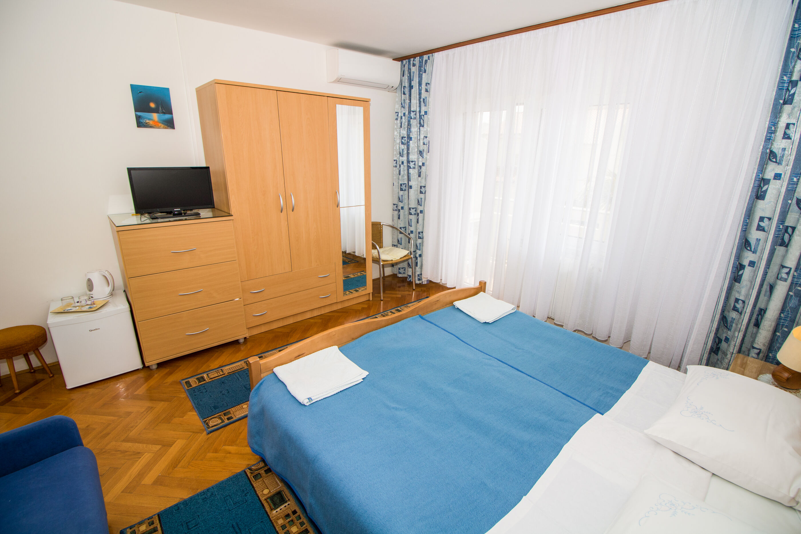 Apartment and Rooms Albina 48321-S3