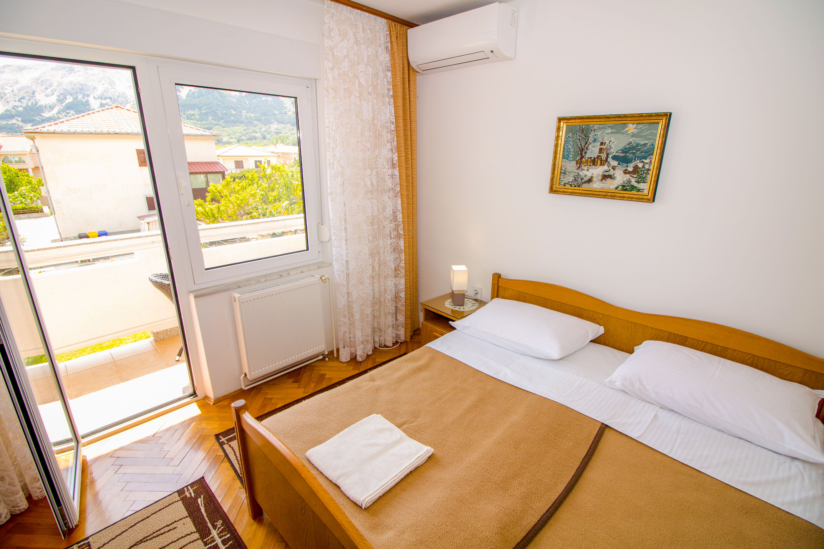 Apartment and Rooms Albina 48321-S4