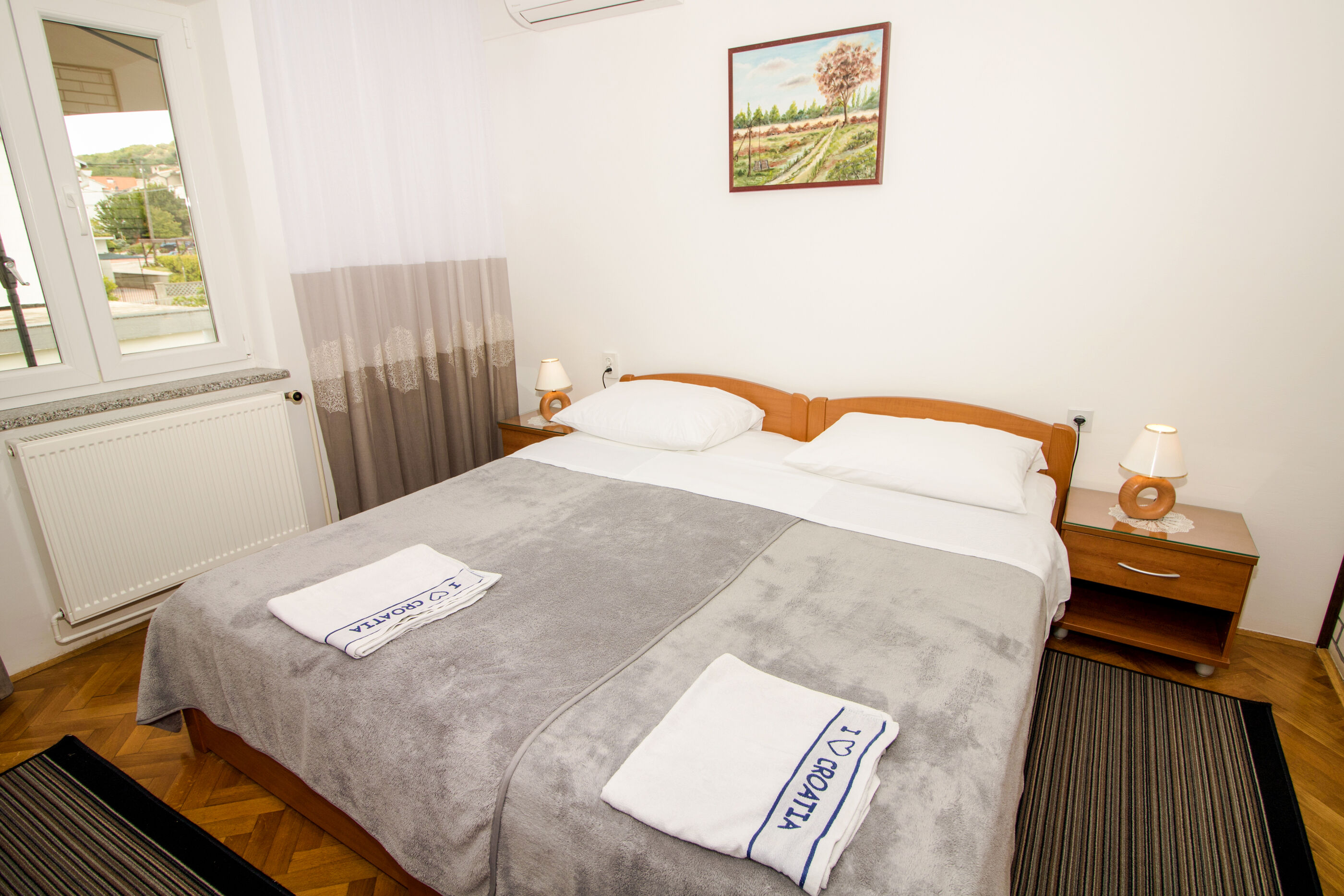 Apartment and Rooms Albina 48321-S2