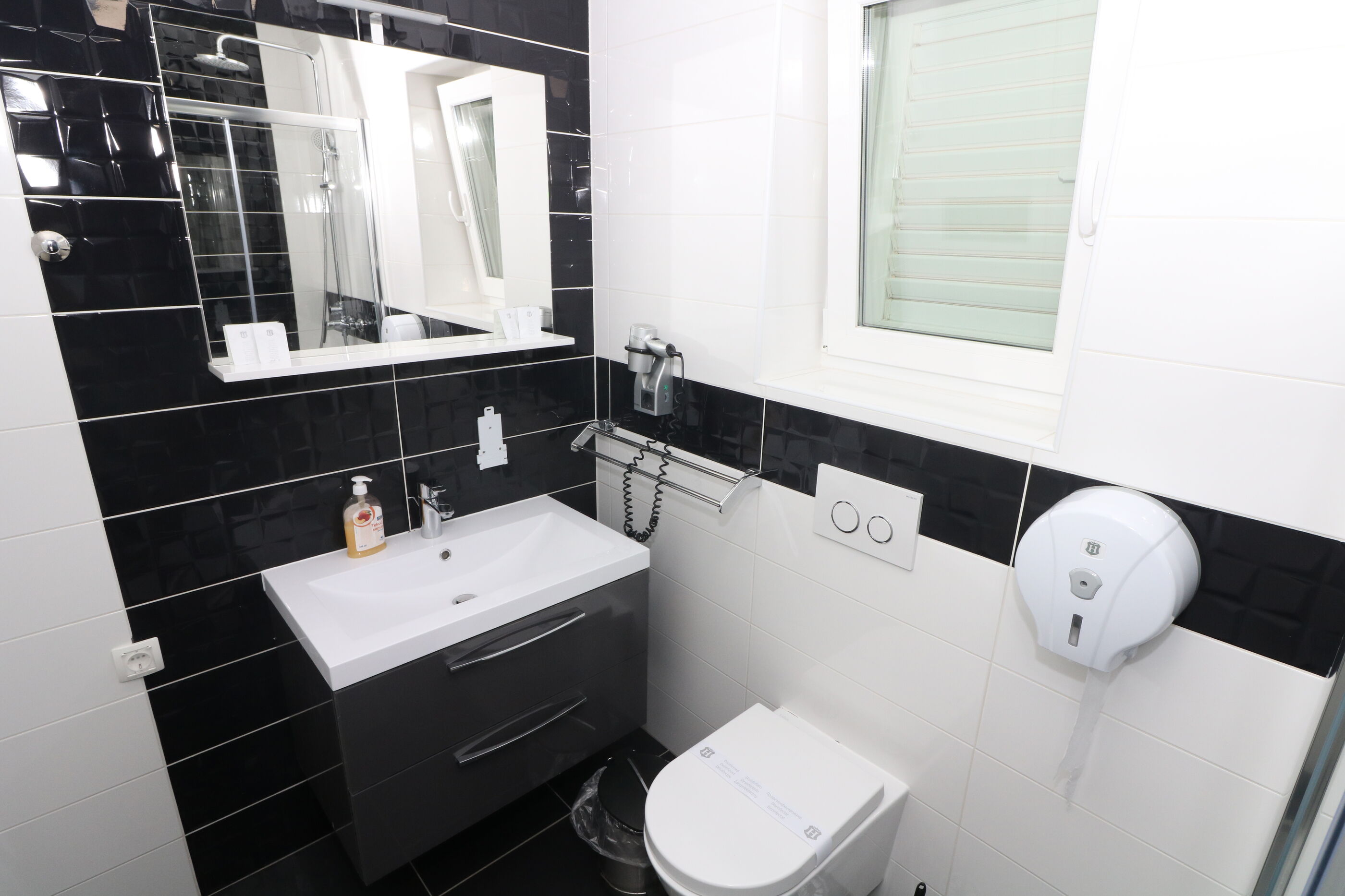 Apartments San Antonio 83394-A3