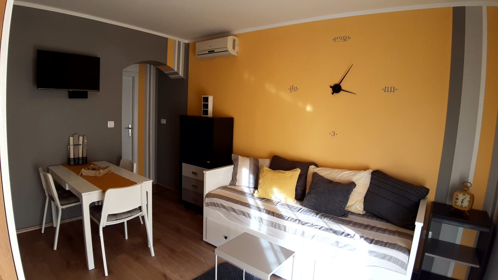 Apartments Aqua i Luna 83397-A1