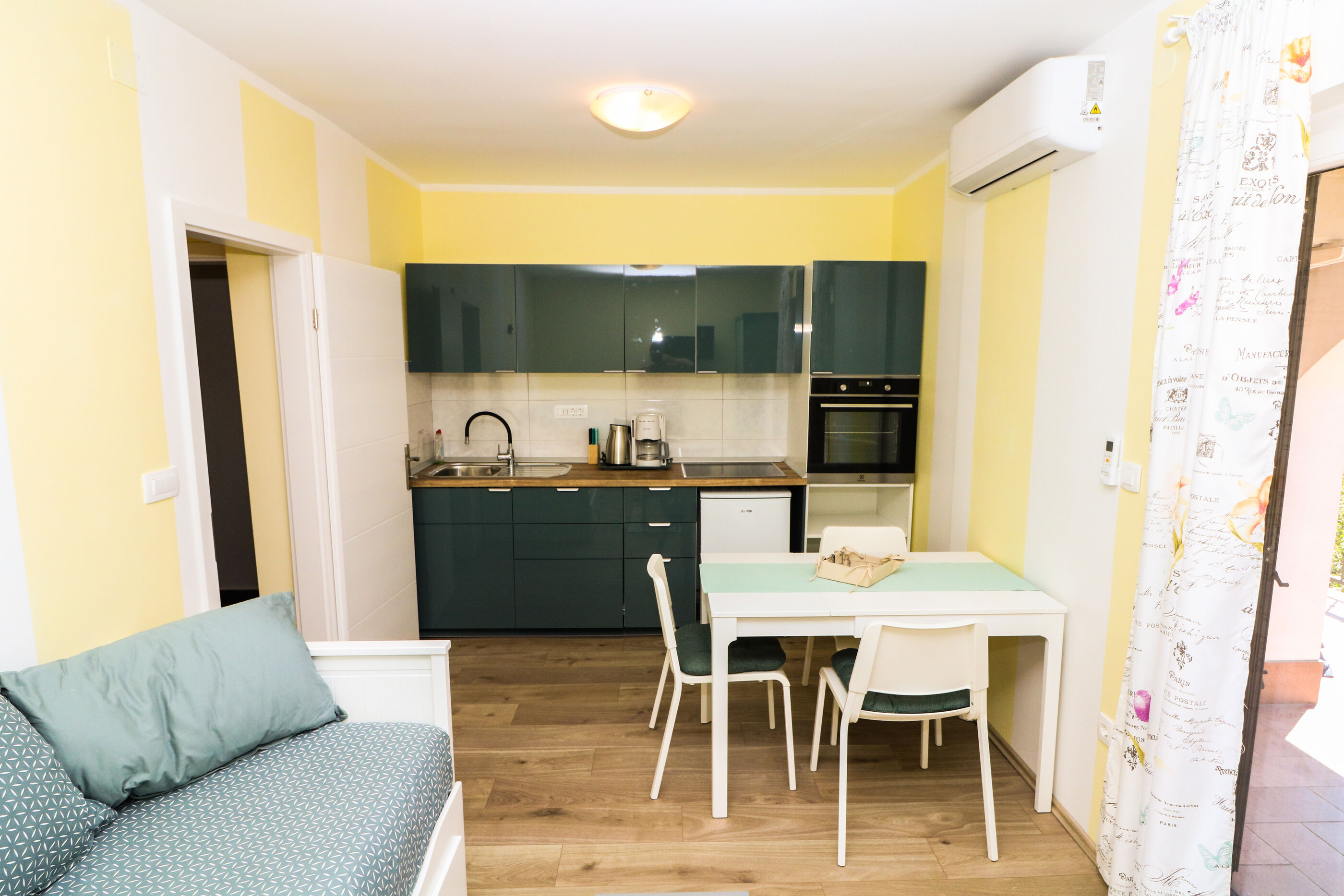 Apartments Aqua i Luna 83397-A2