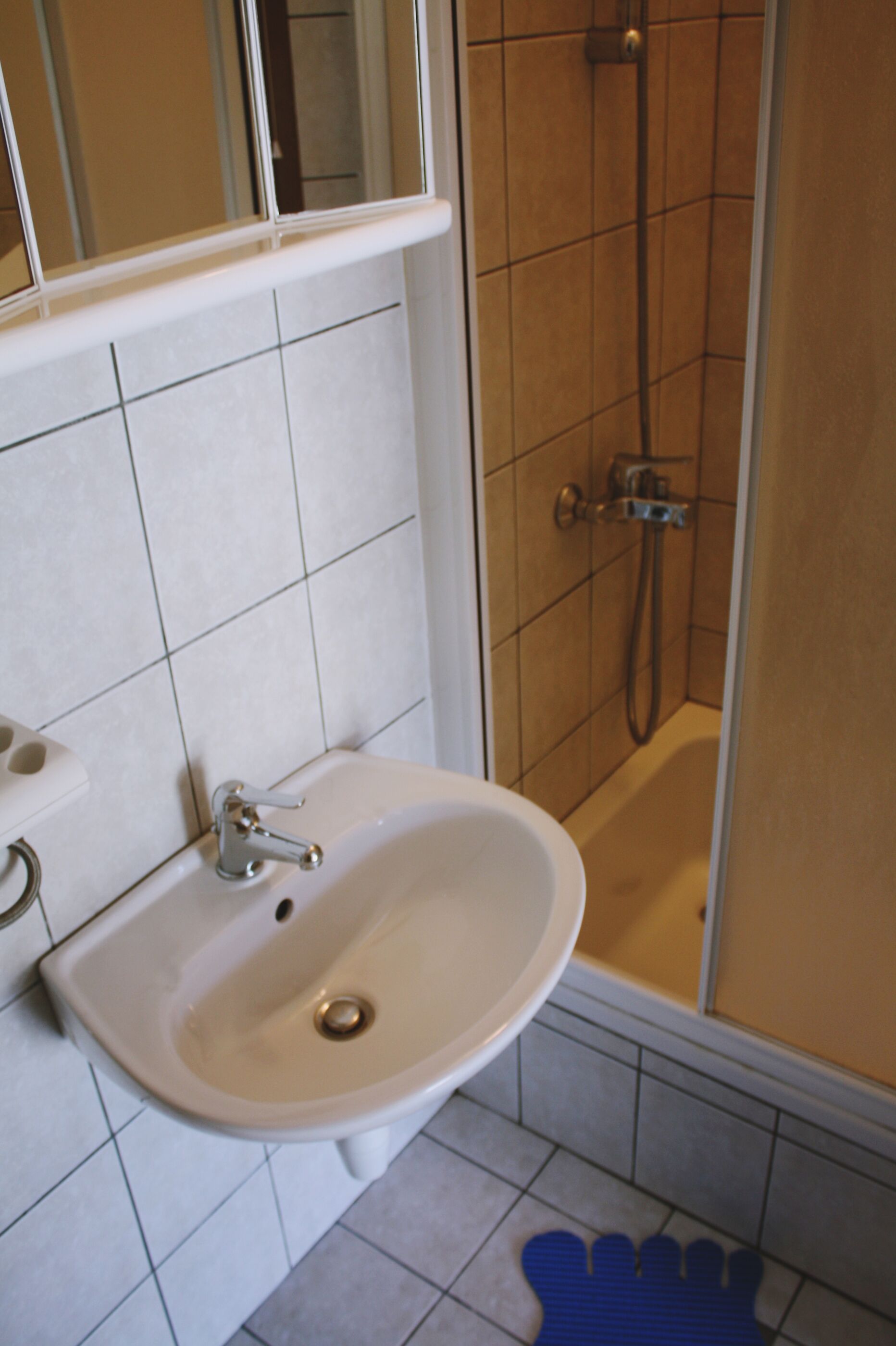 Apartment and Room Silvana 12081-A1