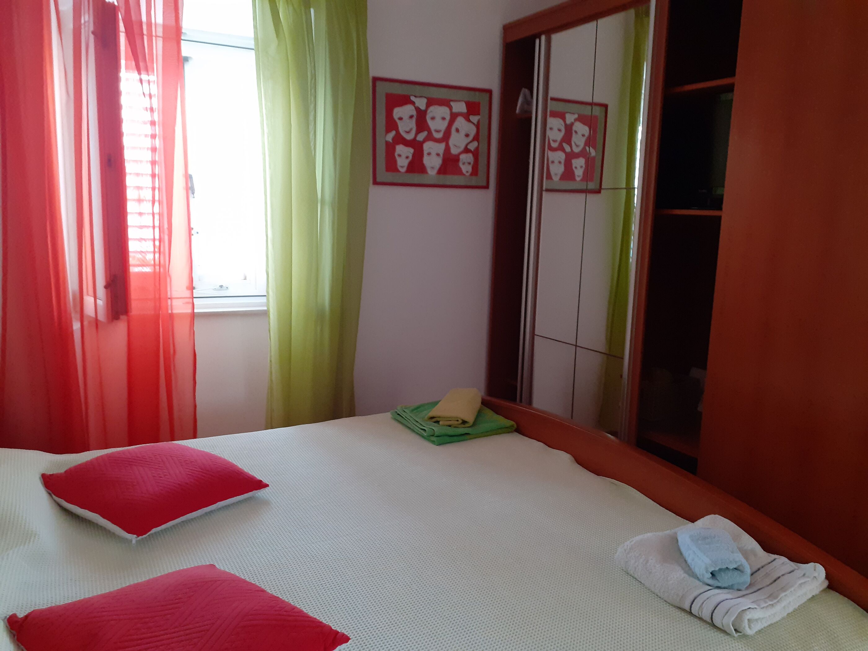 Apartment and Room Silvana 12081-S1