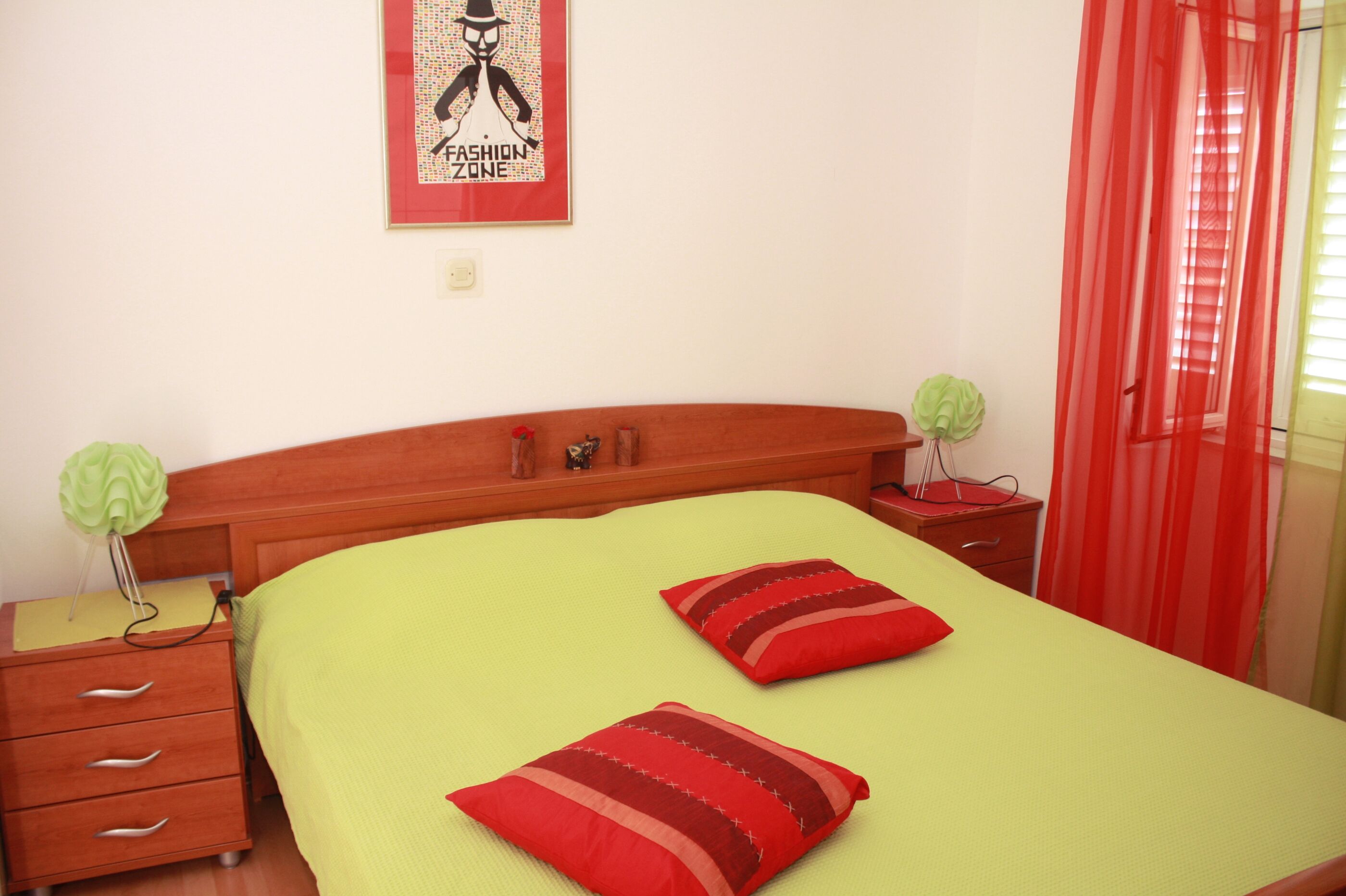 Apartment and Room Silvana 12081-S1