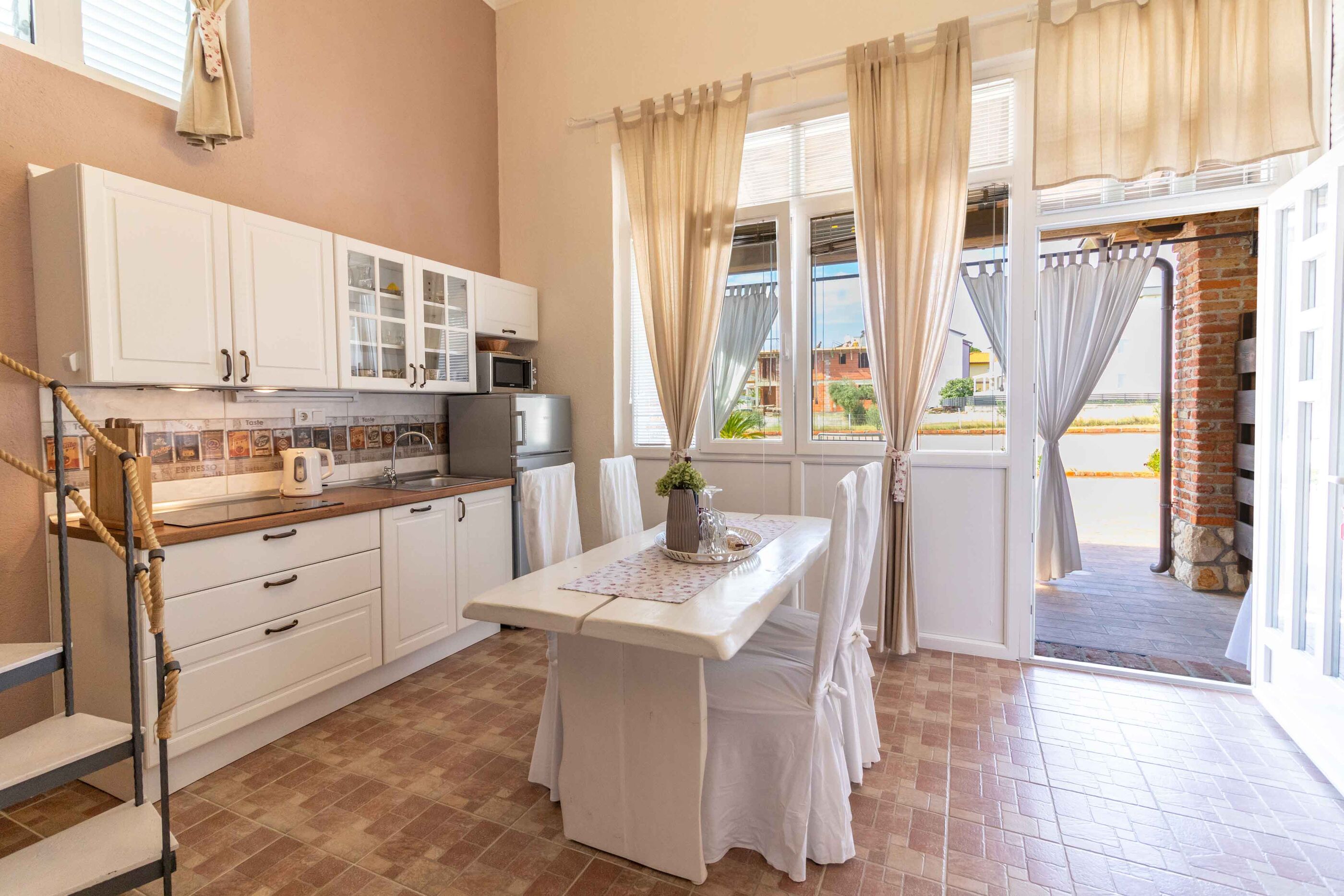 Apartments Vintage 83461-A2