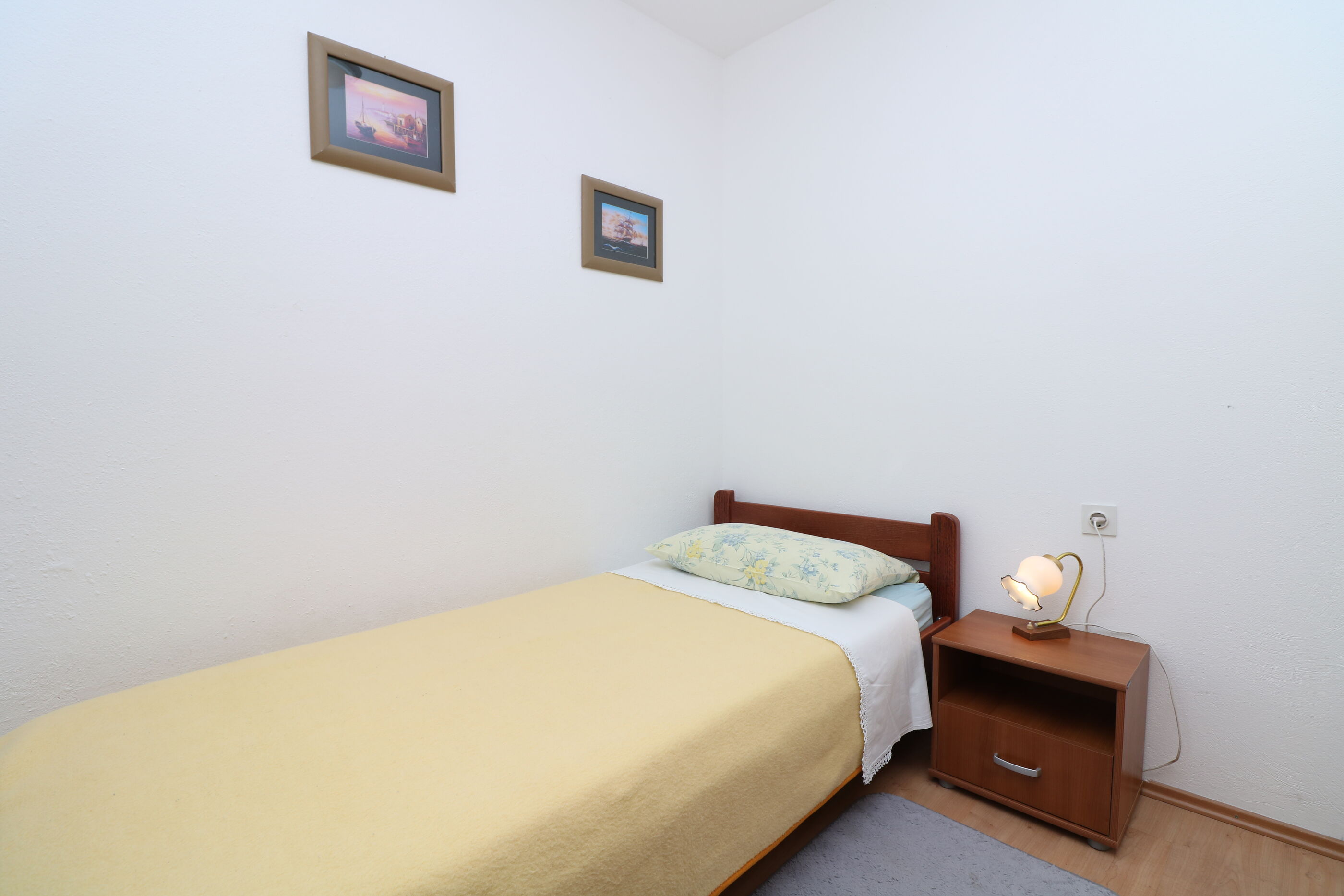 Apartments Sersic 83398-A1