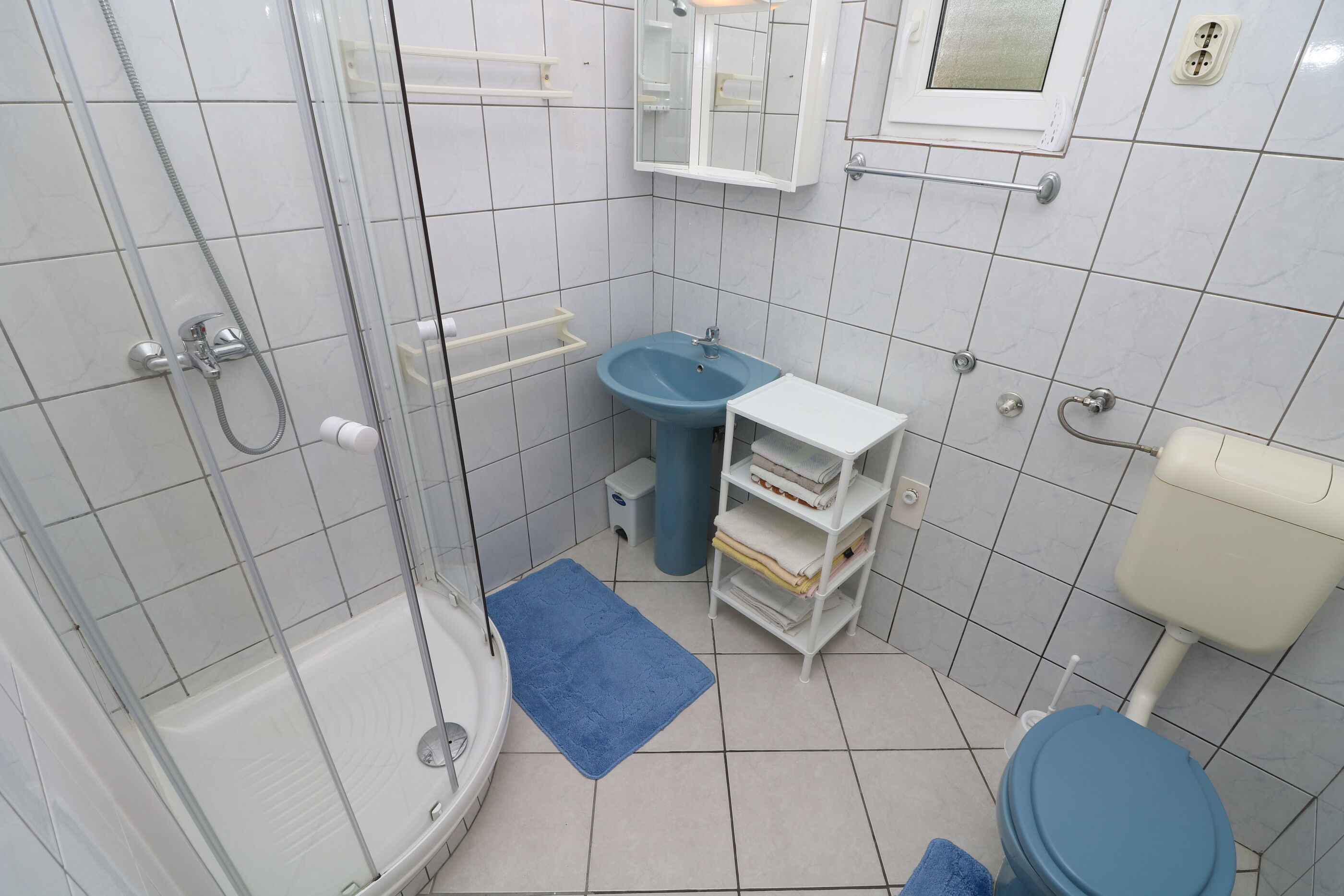 Apartments Sersic 83398-A2