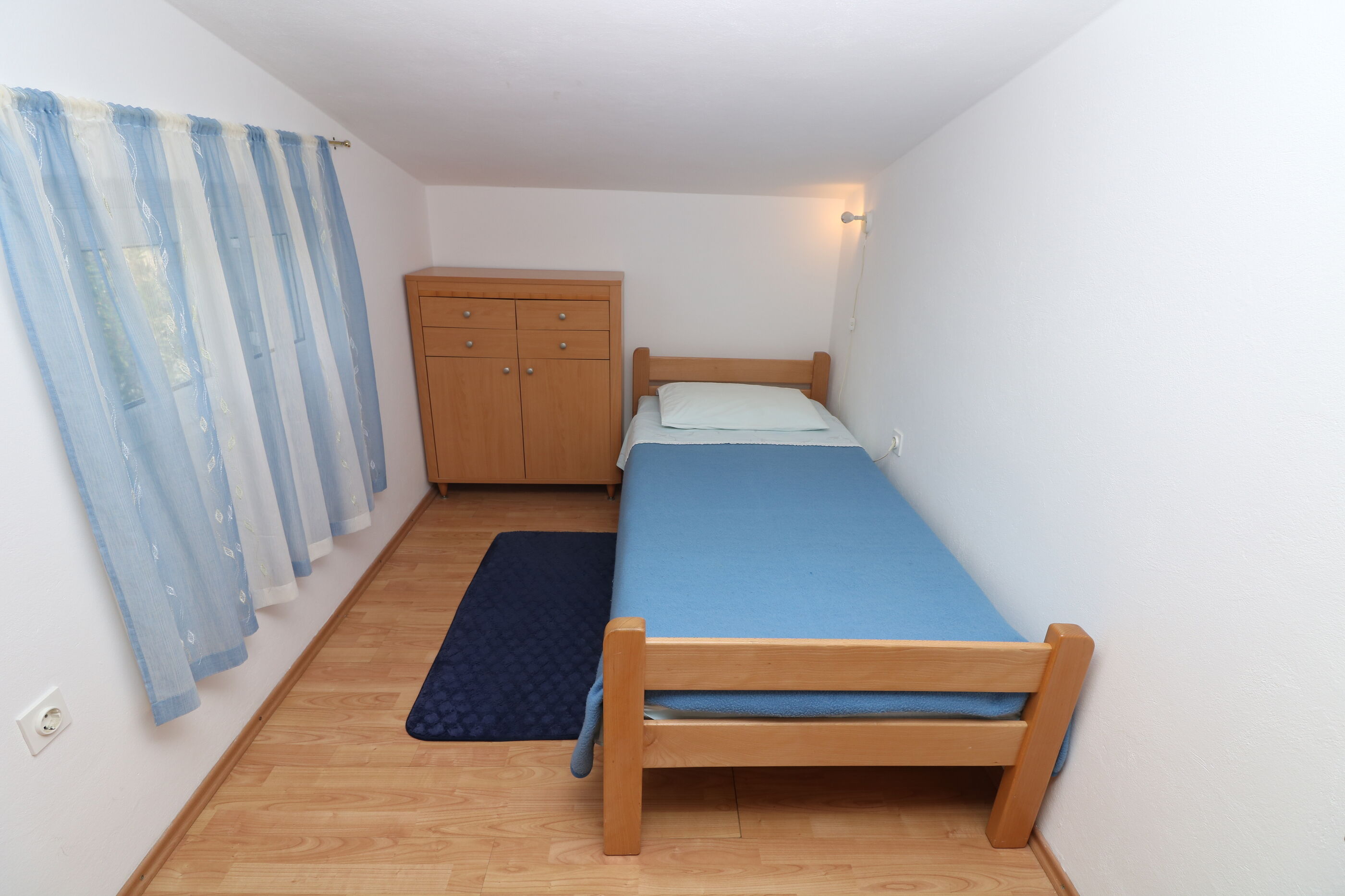 Apartments Sersic 83398-A2