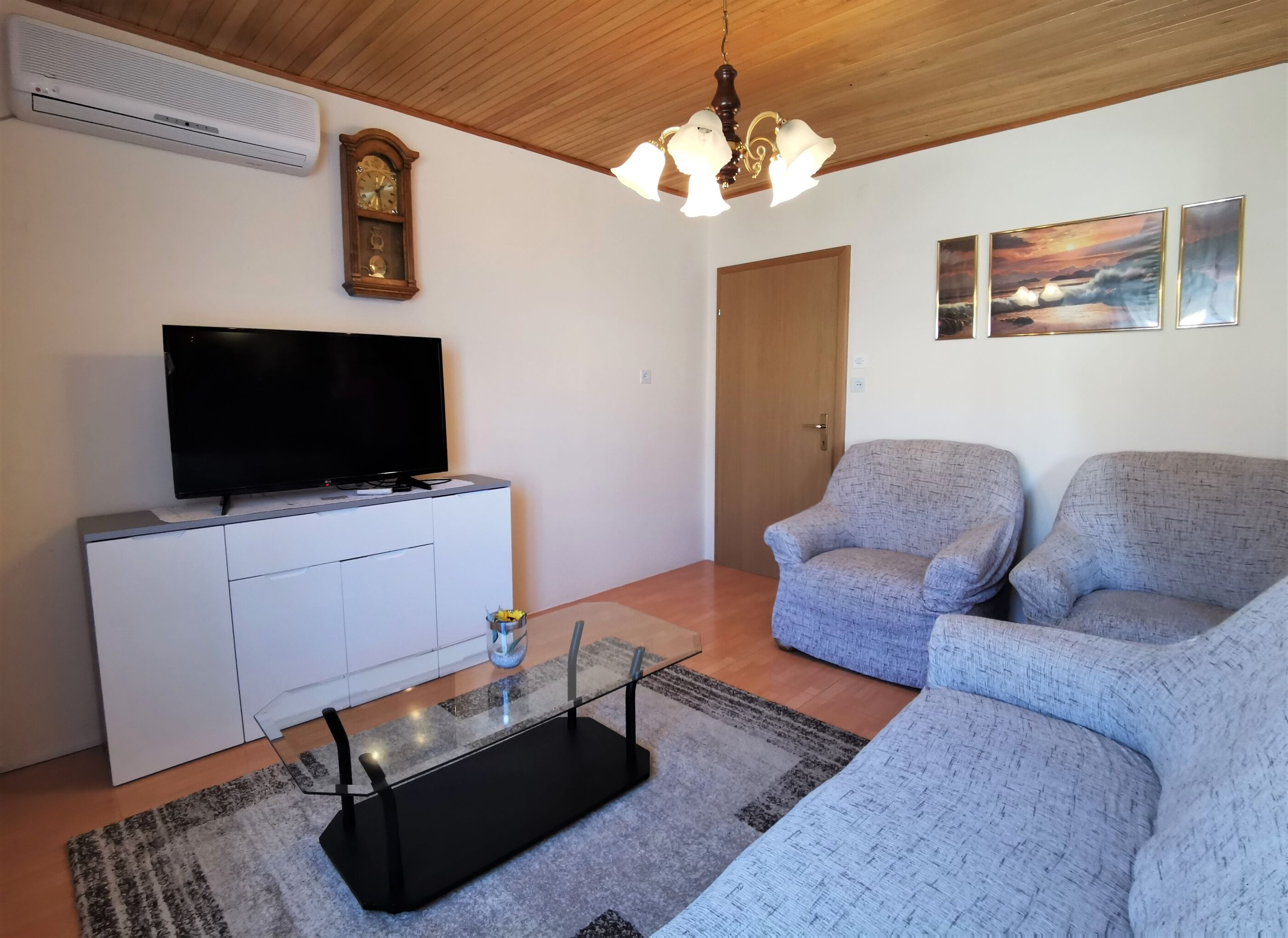 Apartments Kirinčić N. 64161-A3