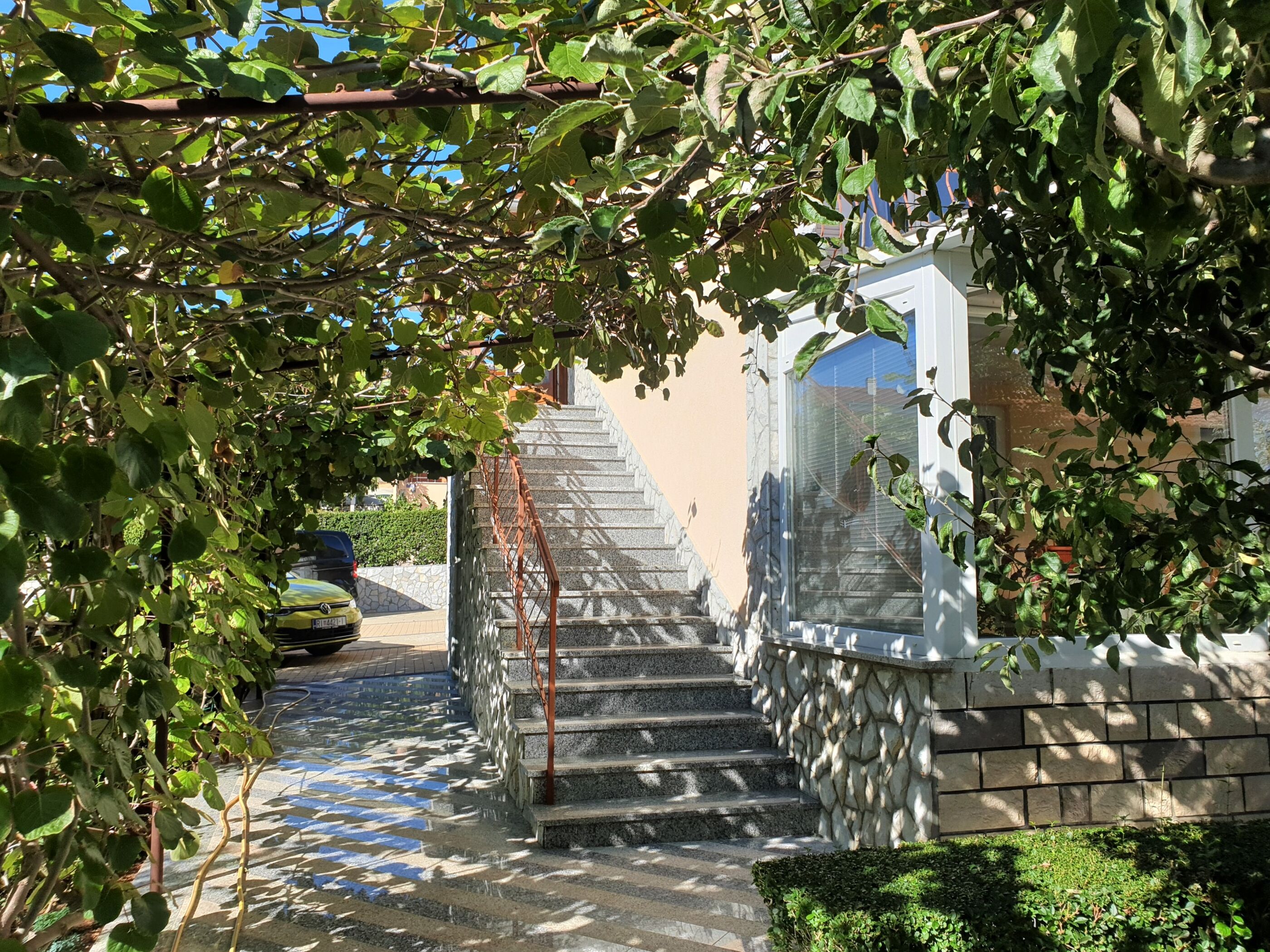 Apartments Kirinčić N. 64161-A3