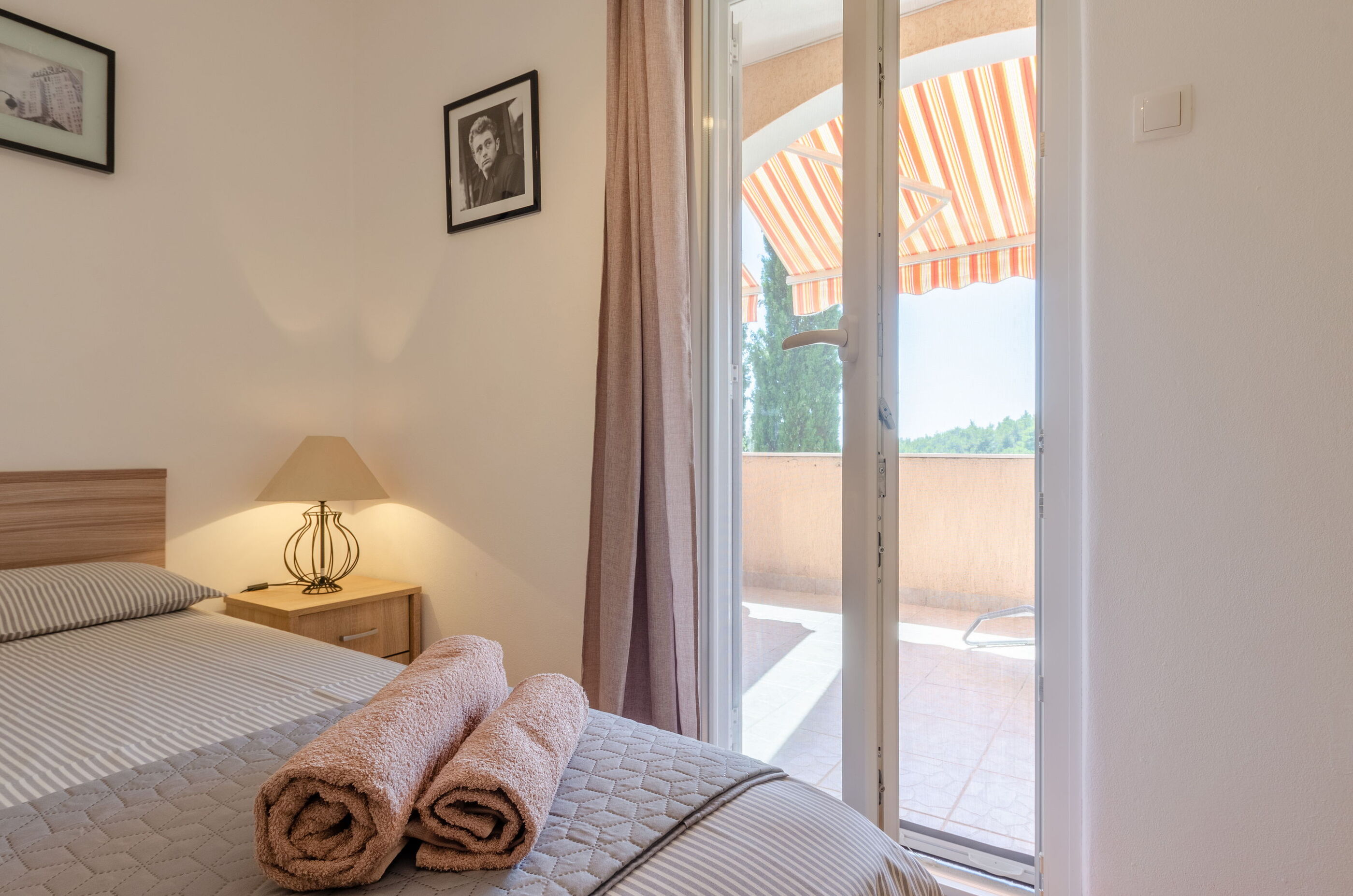 Apartments Namoru Gradina 80411-A1