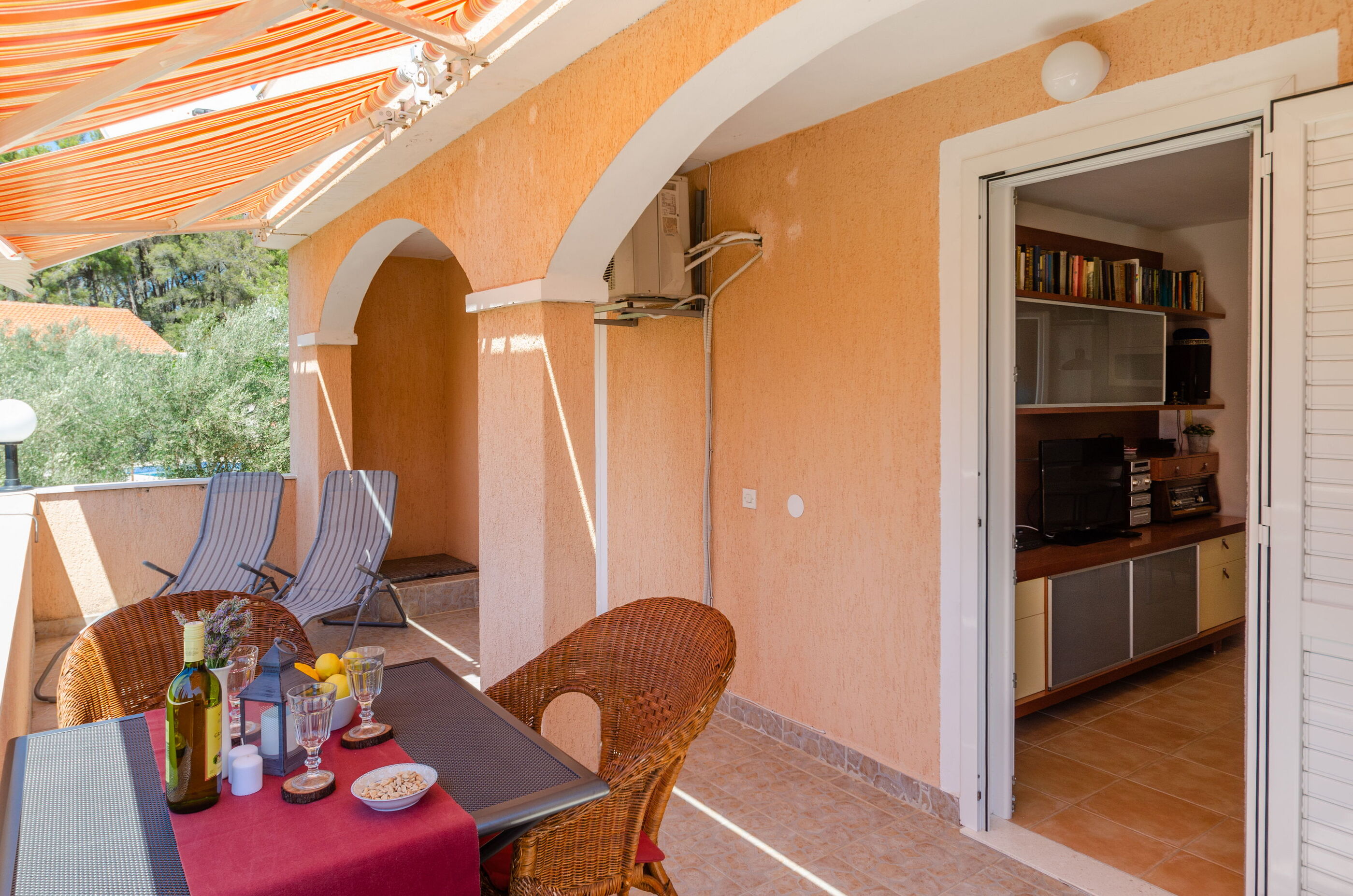 Apartments Namoru Gradina 80411-A1