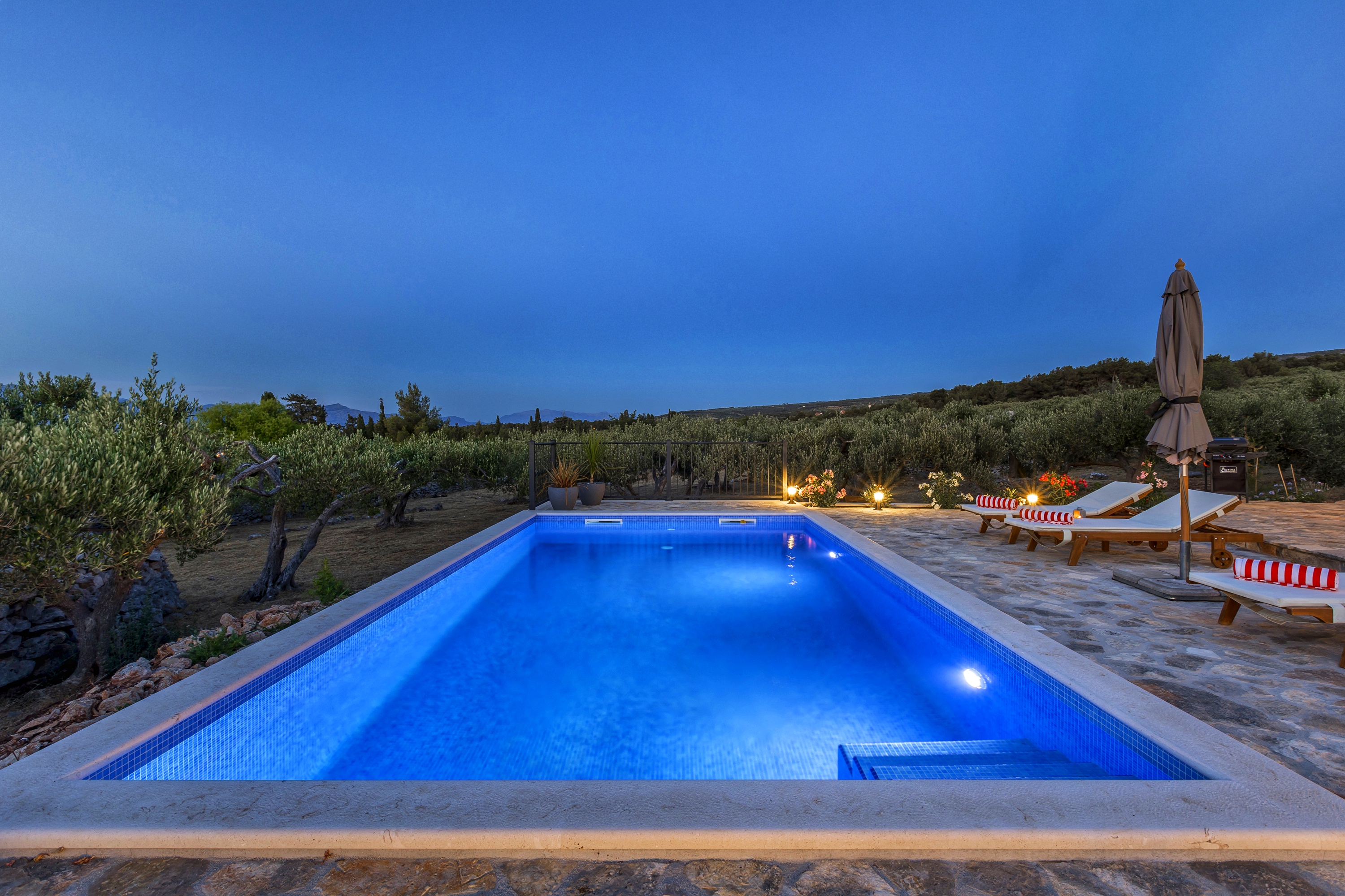 House Magical Island Beauty 82671-K1
