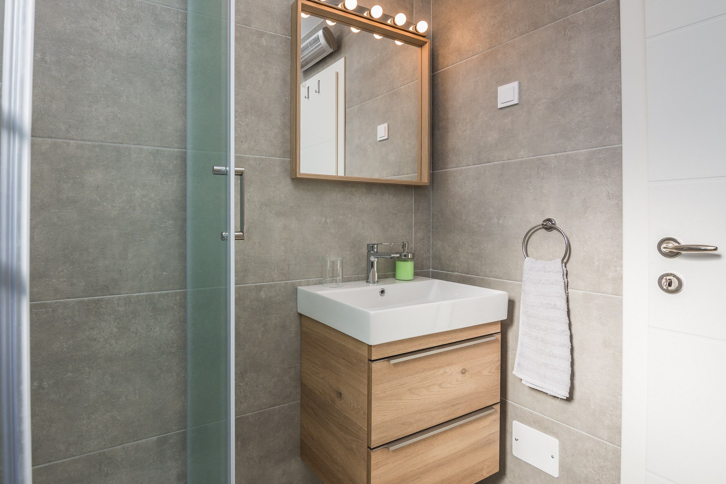 Apartments Pejakovic 17728-A1