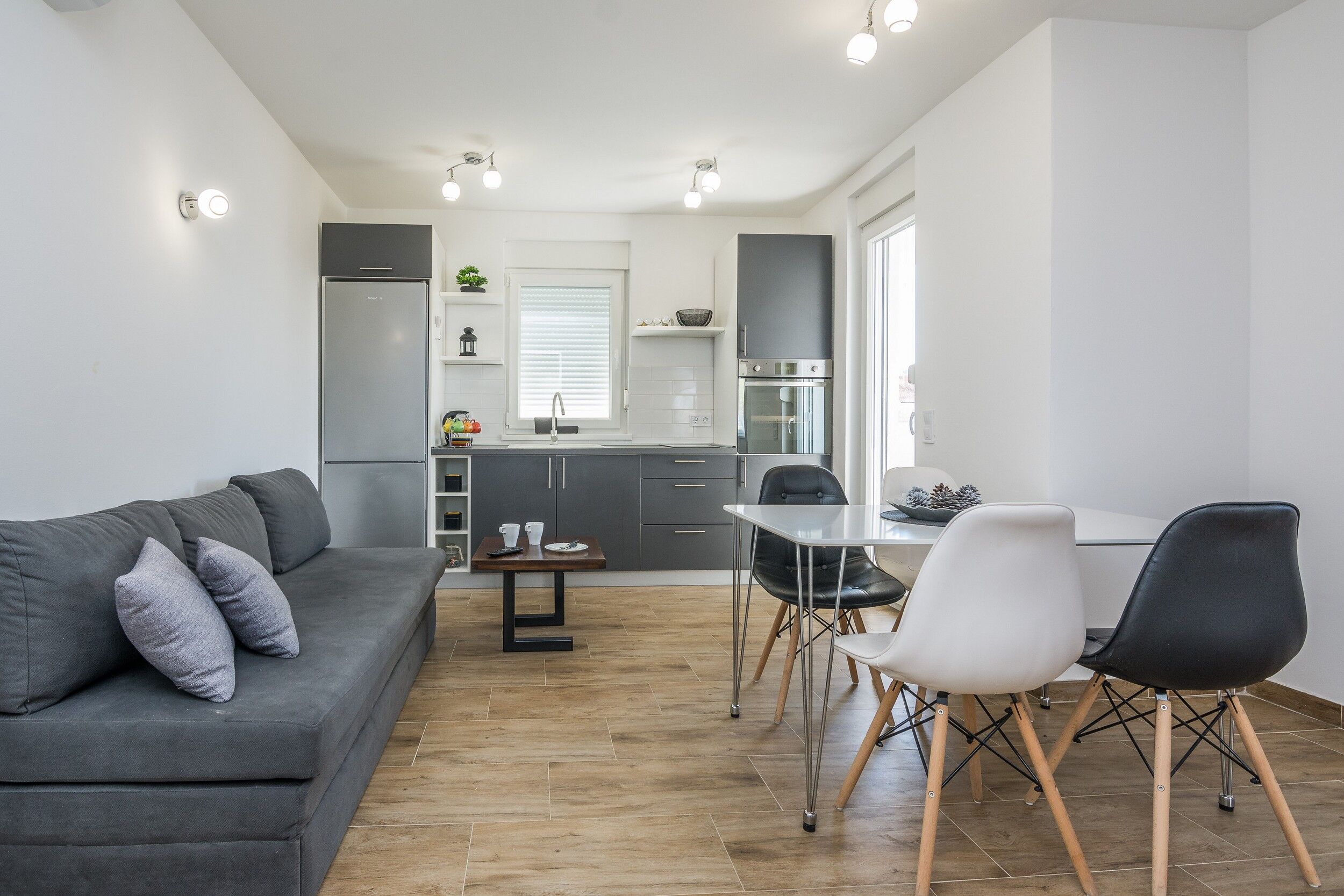 Apartments Pejakovic 17728-A4