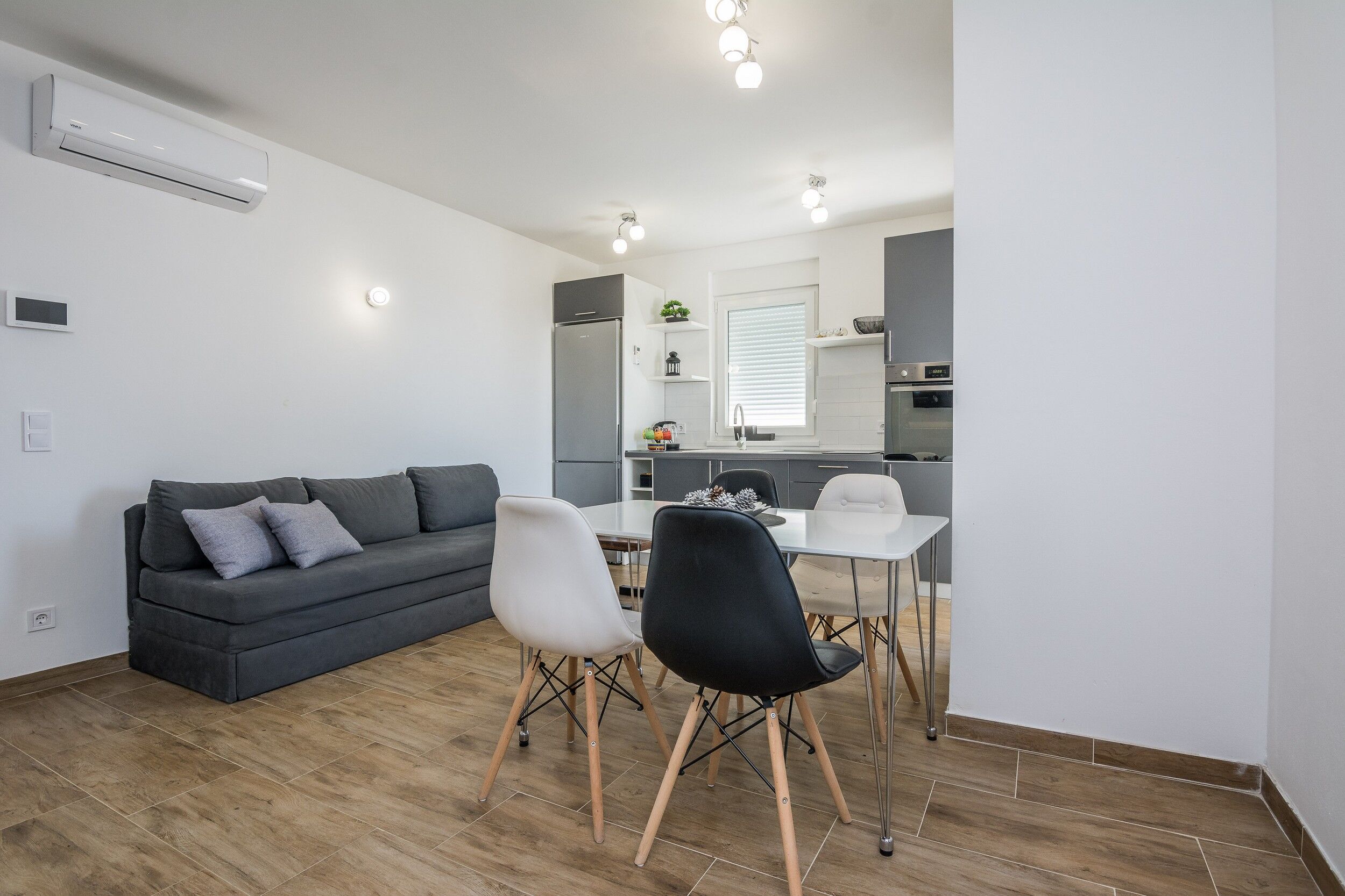 Apartments Pejakovic 17728-A4