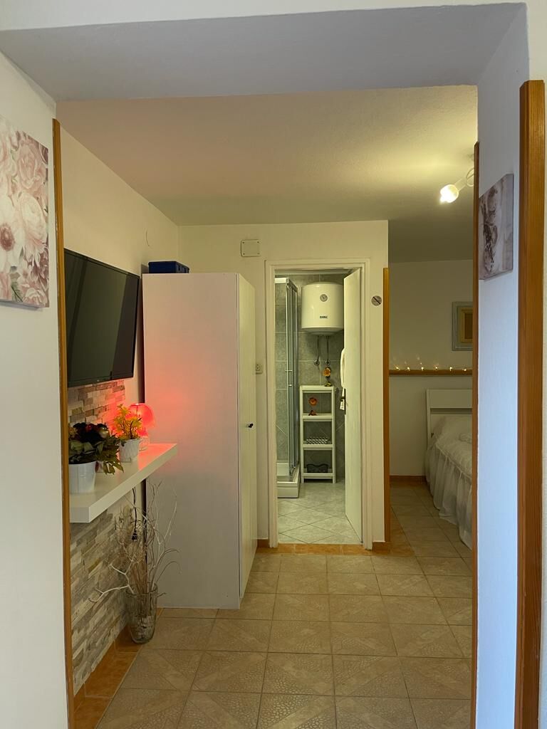 Apartments Milivoj 61231-A1