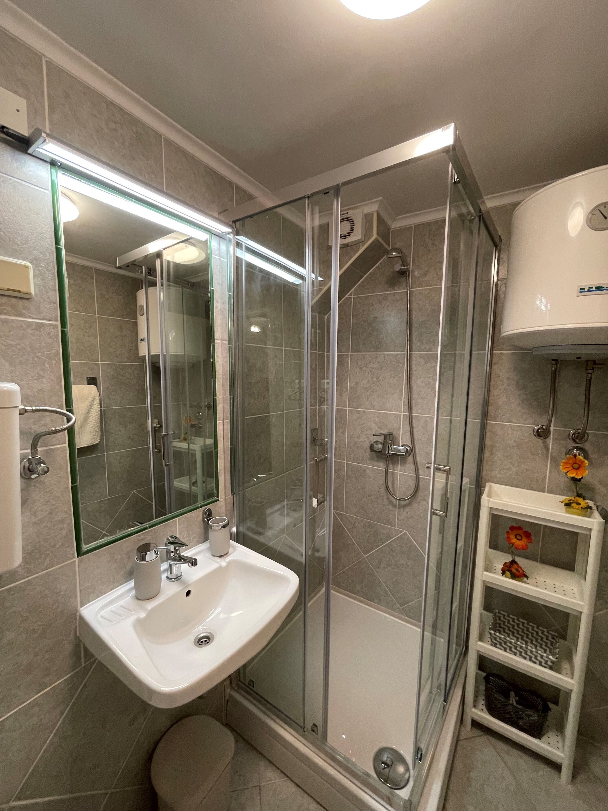 Apartments Milivoj 61231-A1