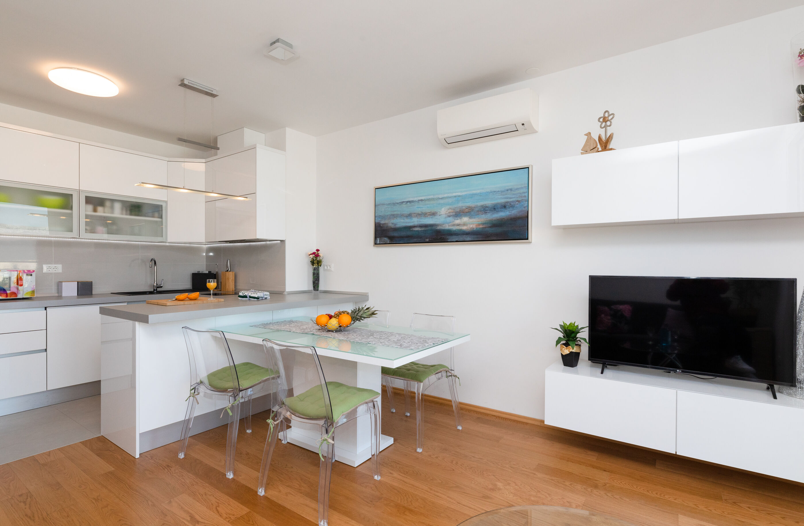 Apartment Split Sky 78946-A1