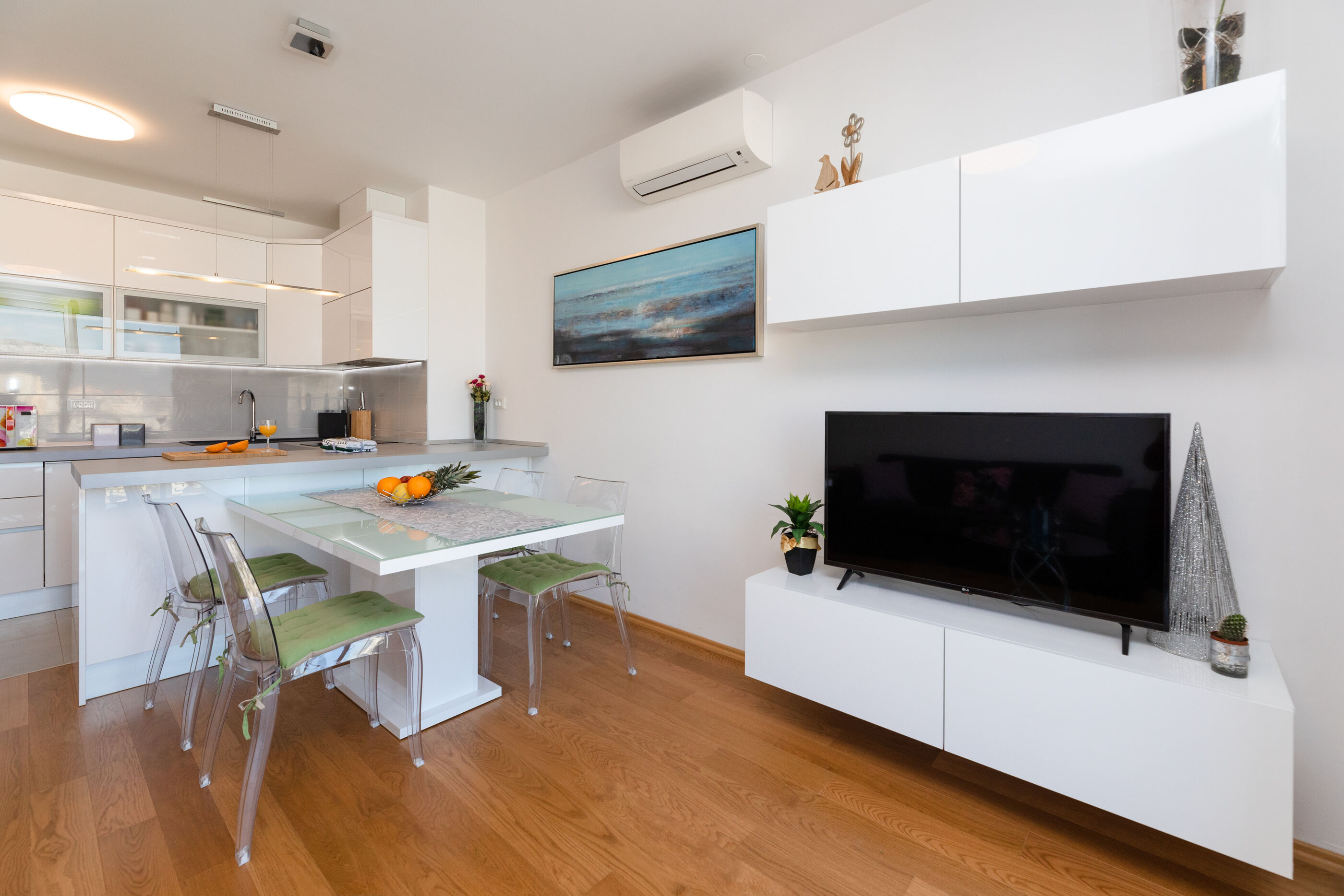 Apartment Split Sky 78946-A1
