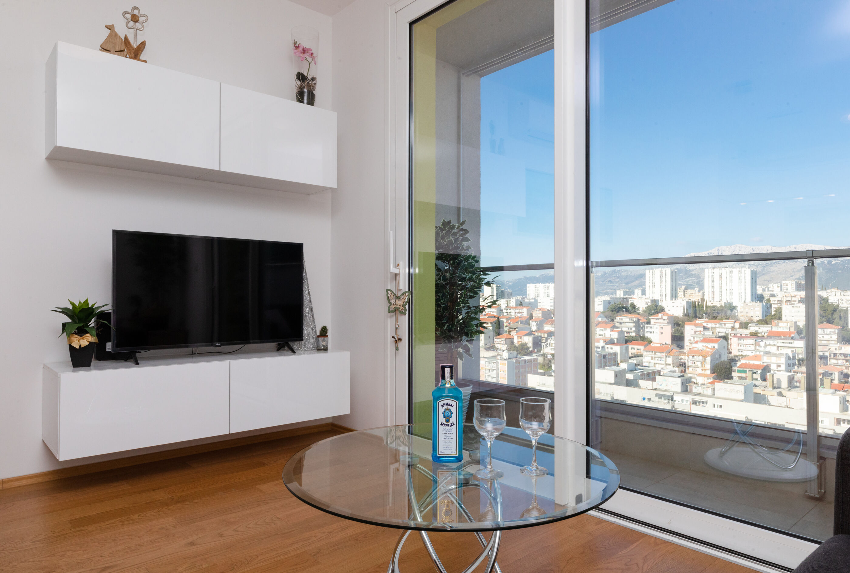 Apartment Split Sky 78946-A1