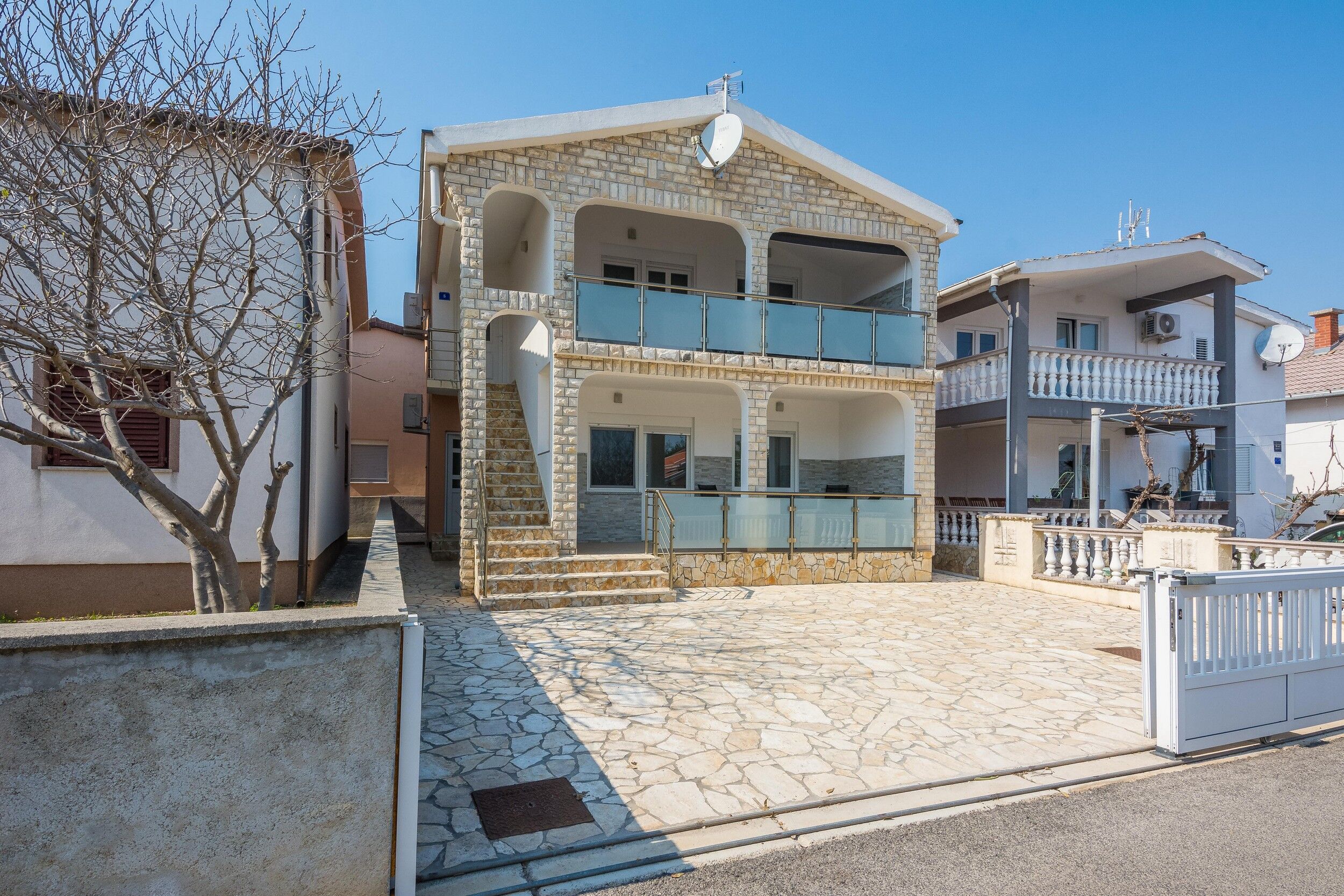 Apartment Wenig 20744-A1