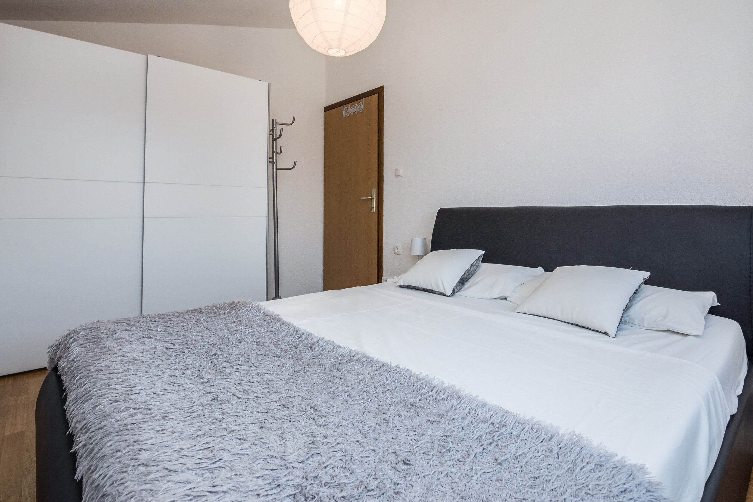 Apartment Wenig 20744-A1