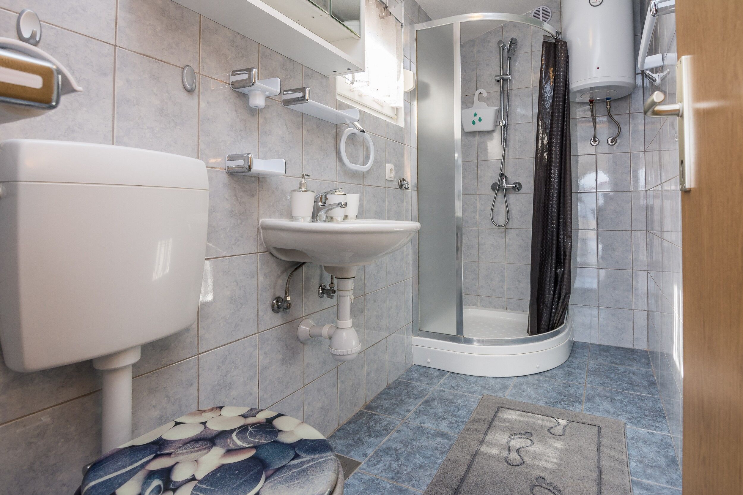 Apartment Wenig 20744-A1