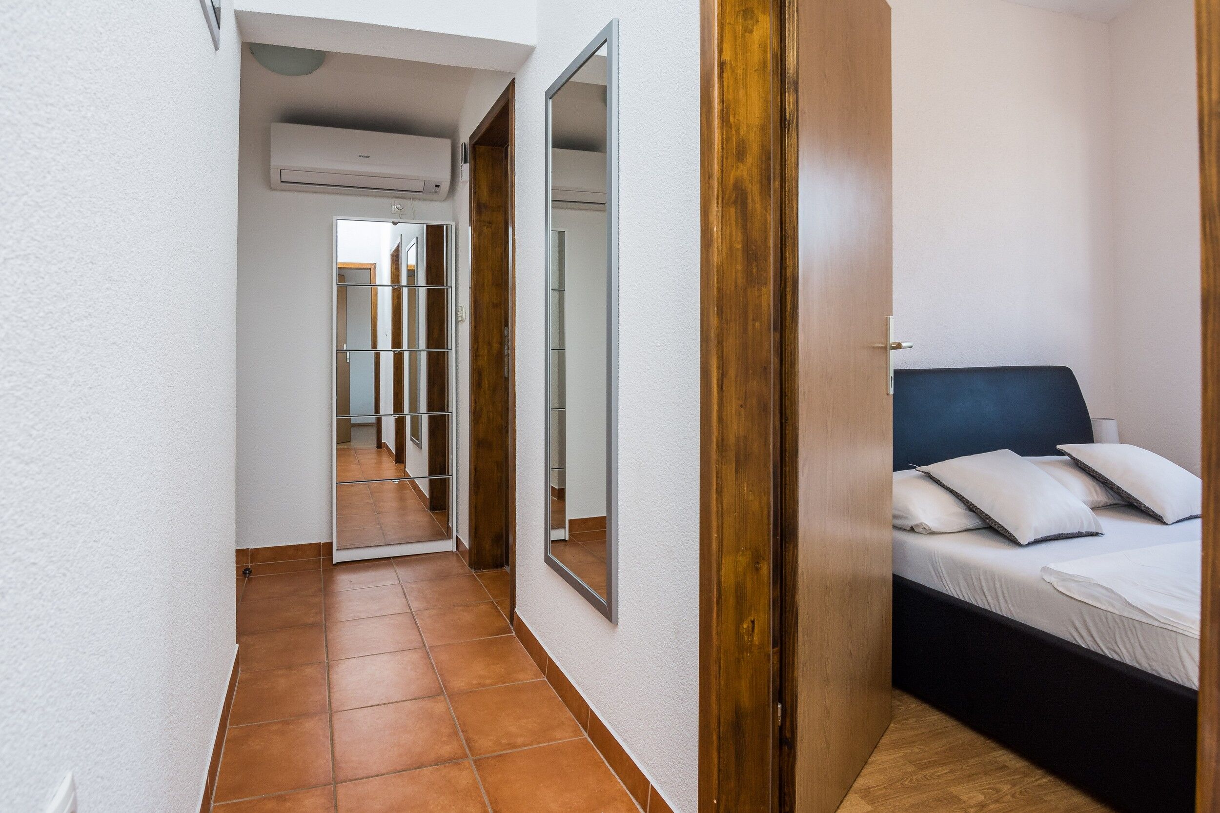 Apartment Wenig 20744-A1