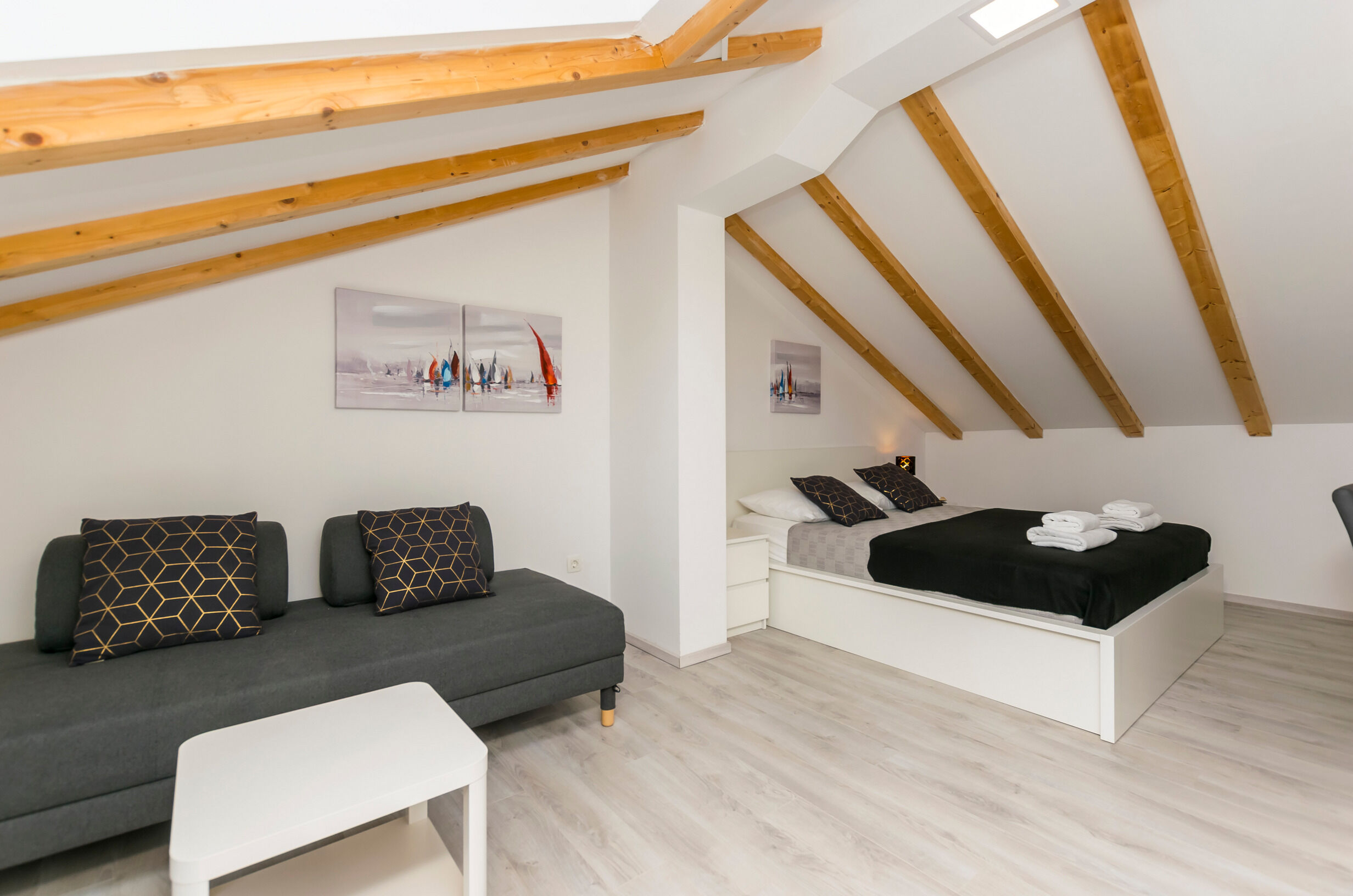 Apartments and Rooms Adriatic Suites 80461-A4