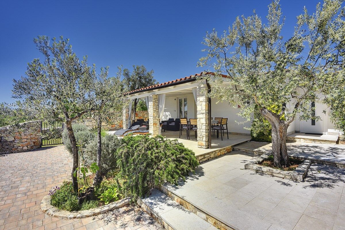 Villa Emily 73554-K1
