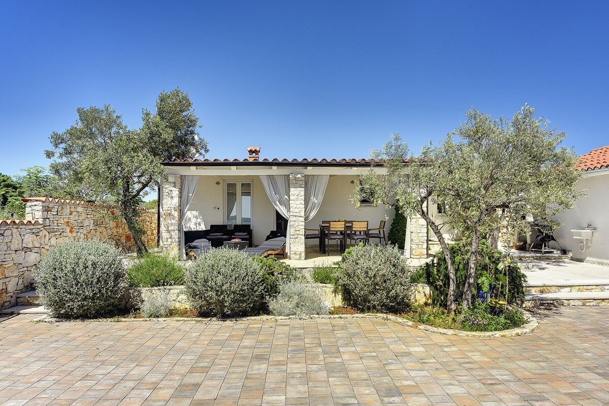 Villa Emily 73554-K1