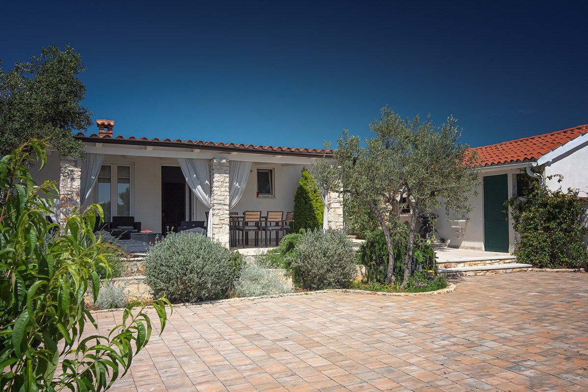 Villa Emily 73554-K1