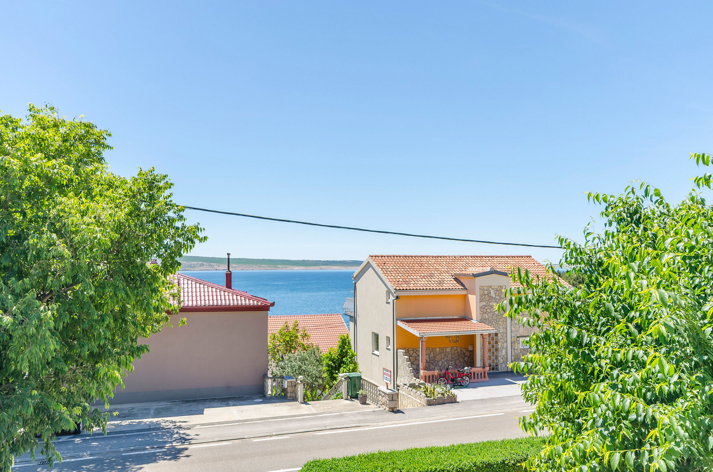 Apartments Zora 13751-A1