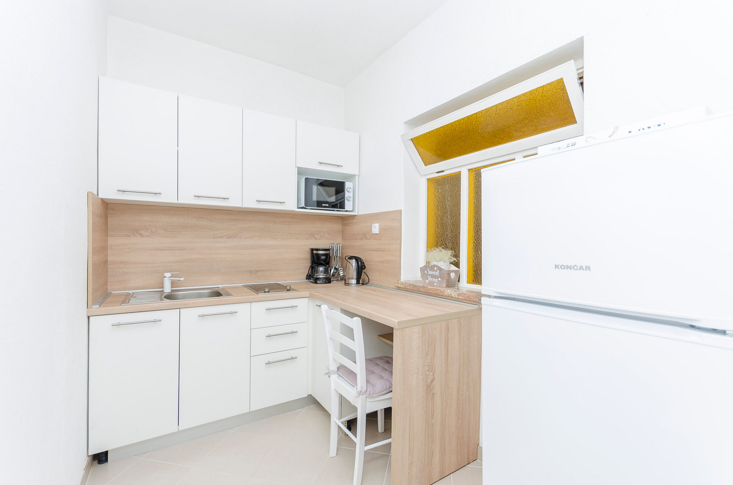 Apartments Zora 13751-A1