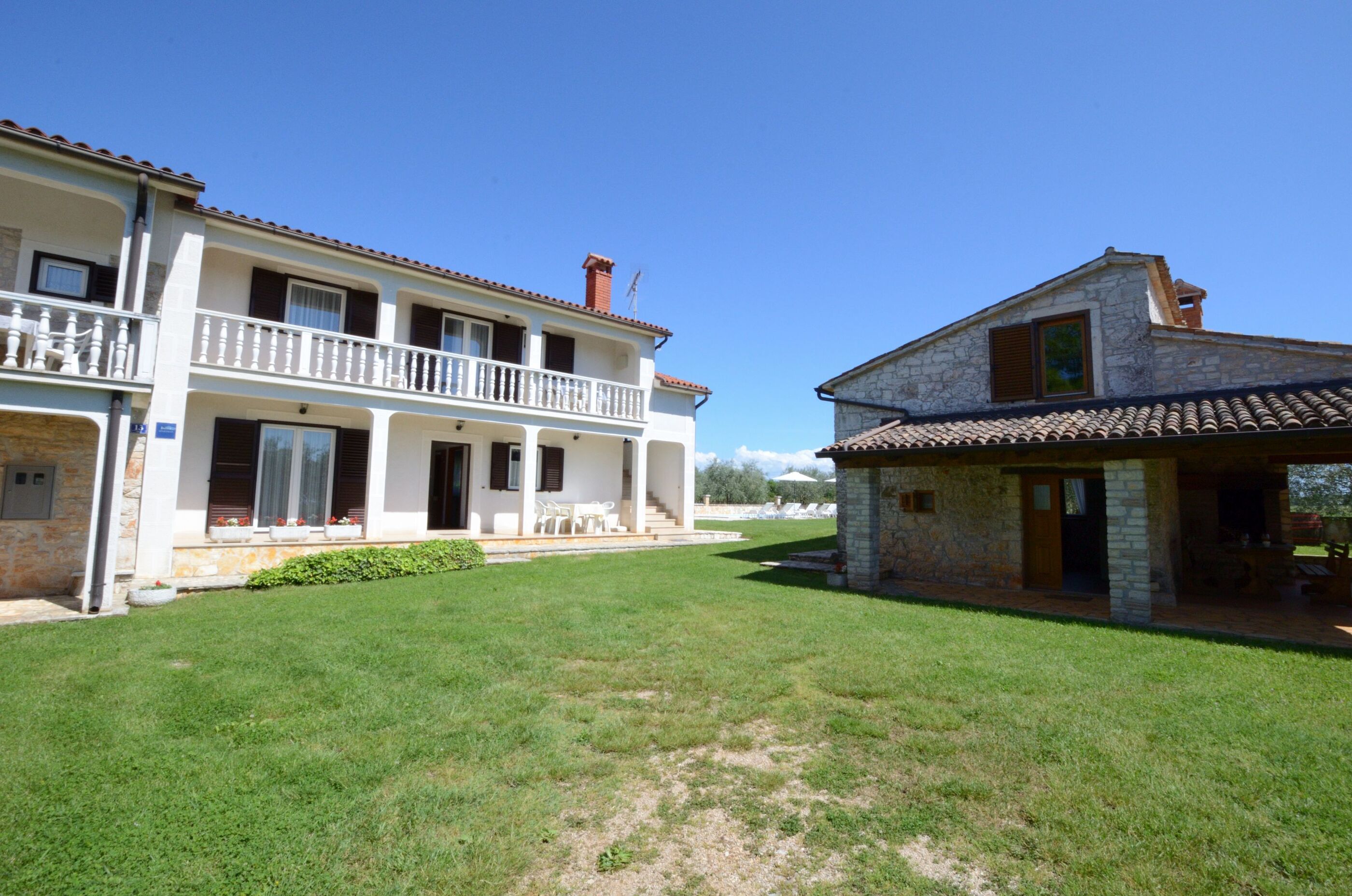 Apartments Mariano 70271-A1