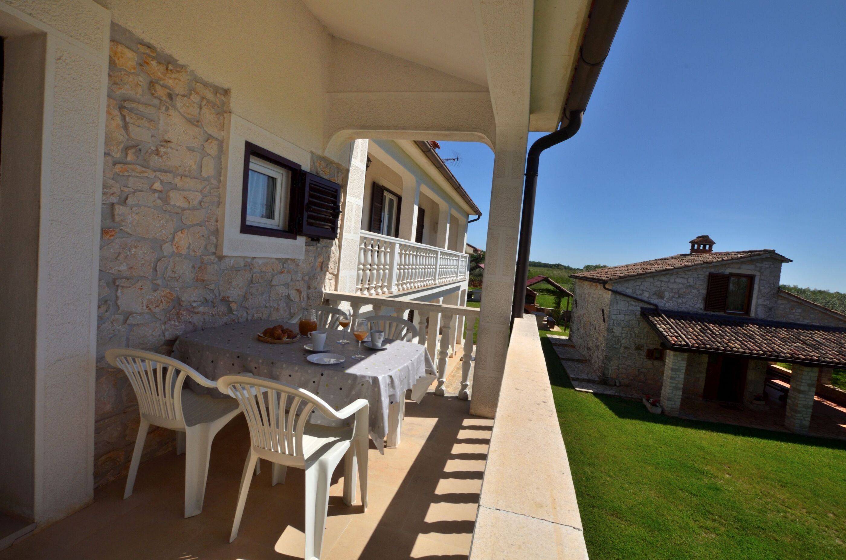 Apartments Mariano 70271-A2
