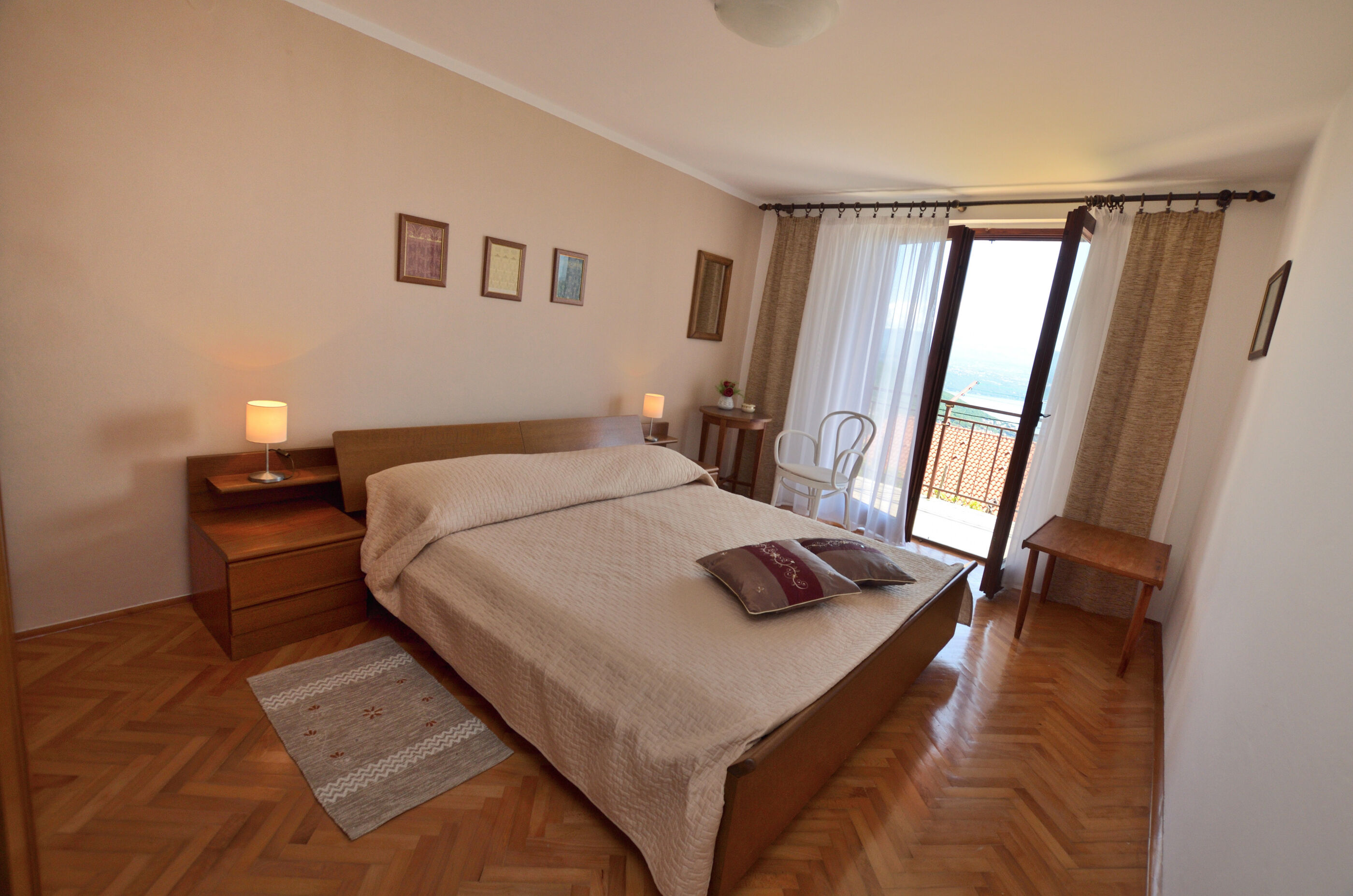 House Milica 80371-K1