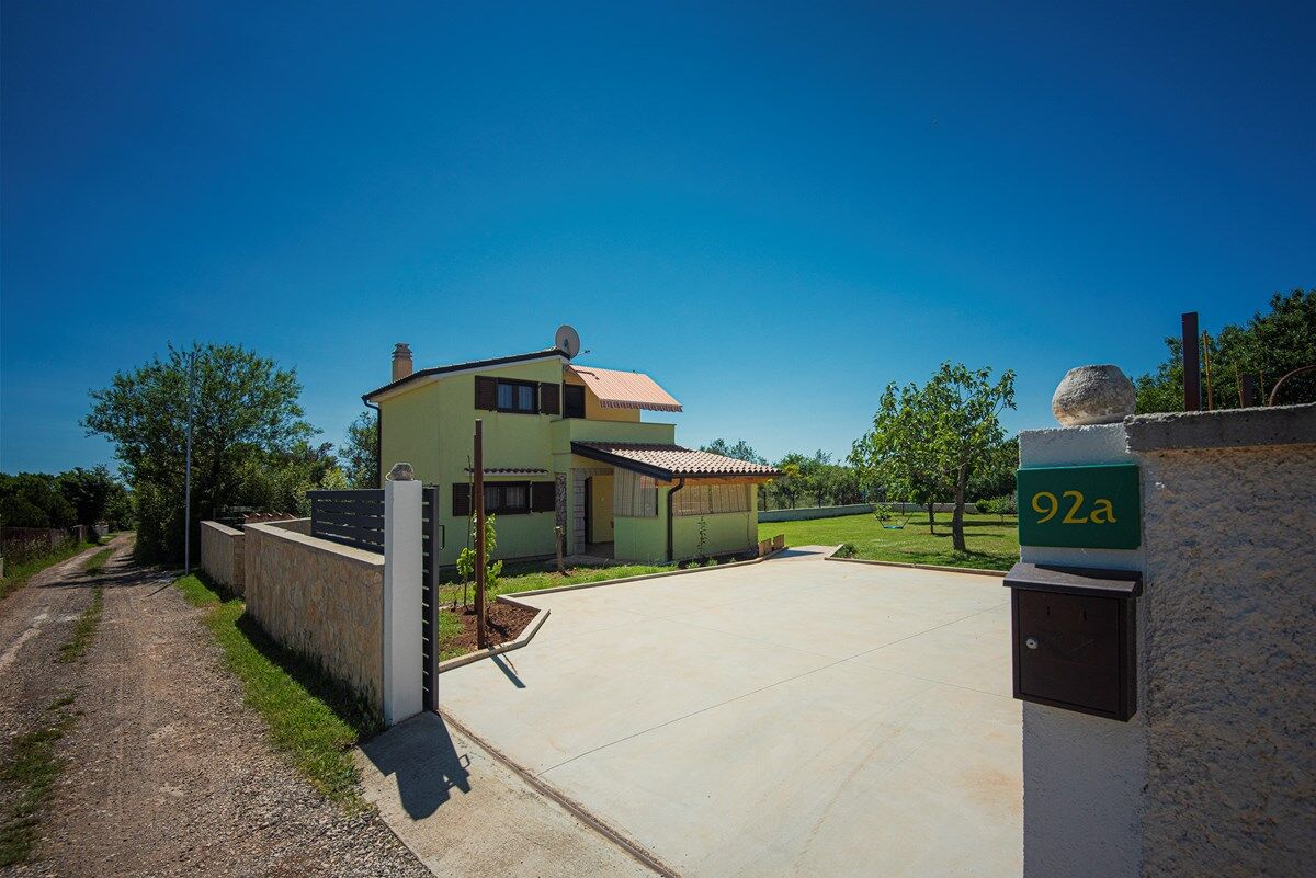 Casa Sandi 74203-K1