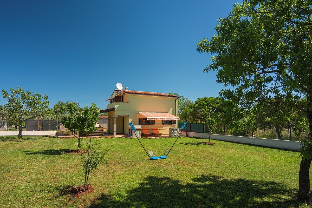 Casa Sandi 74203-K1