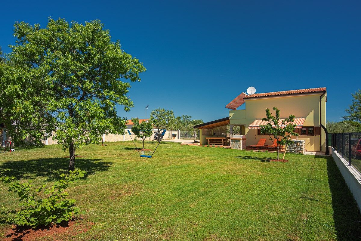Casa Sandi 74203-K1