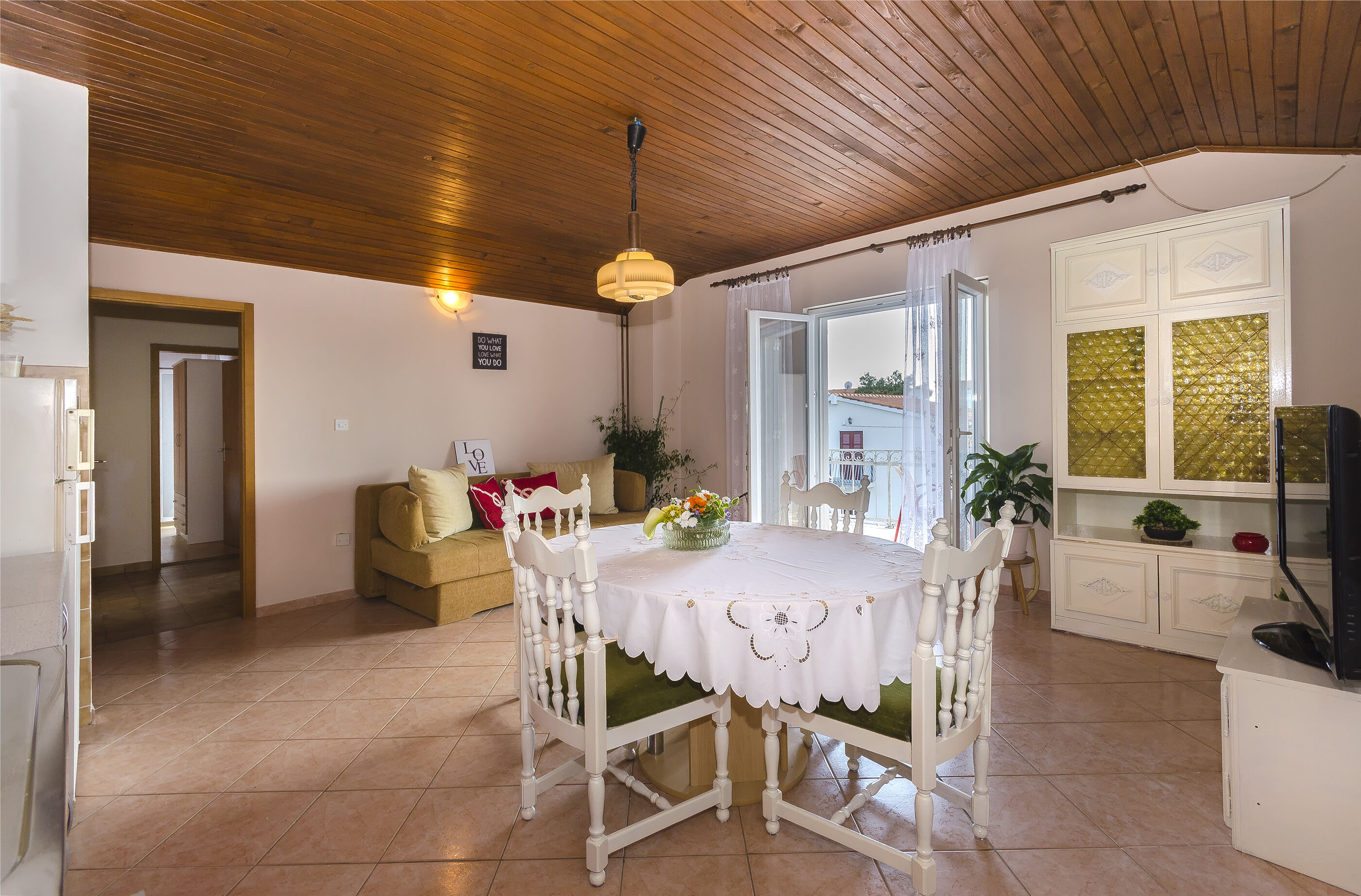 Apartment and Rooms Ema 11471-A1