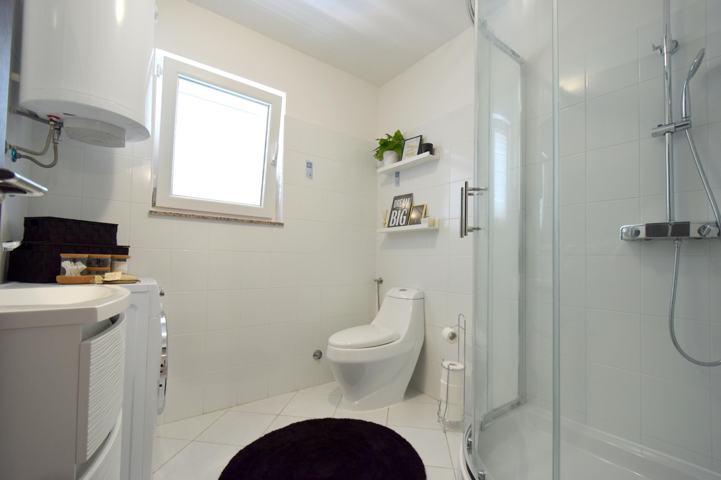 Apartment Gem 62285-A1