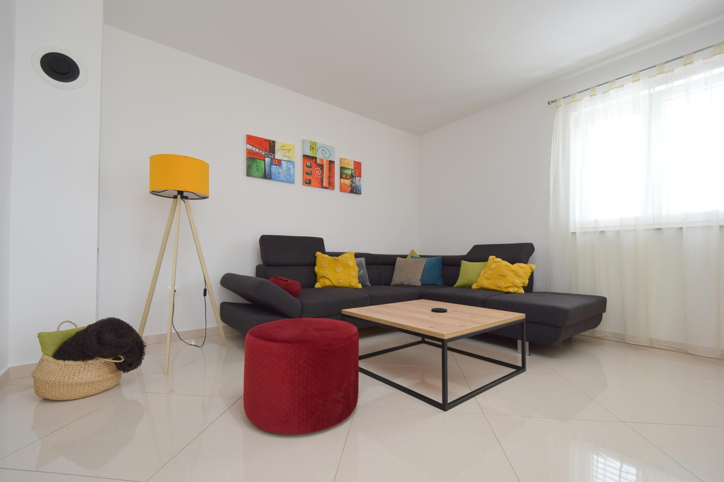 Apartment Gem 62285-A1