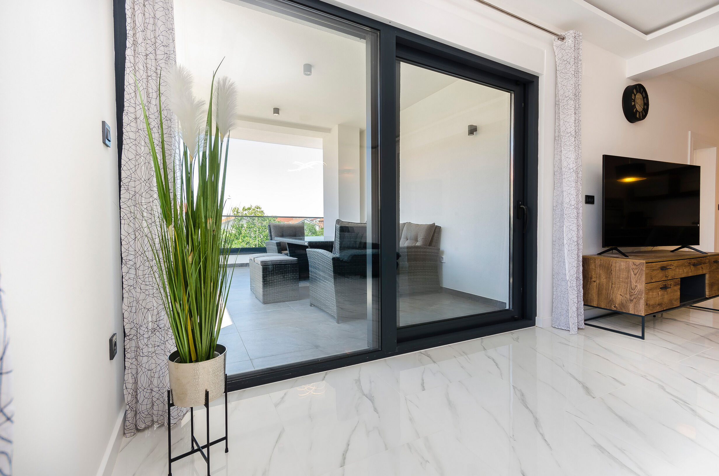 Apartments Villa Casia 33802-A2