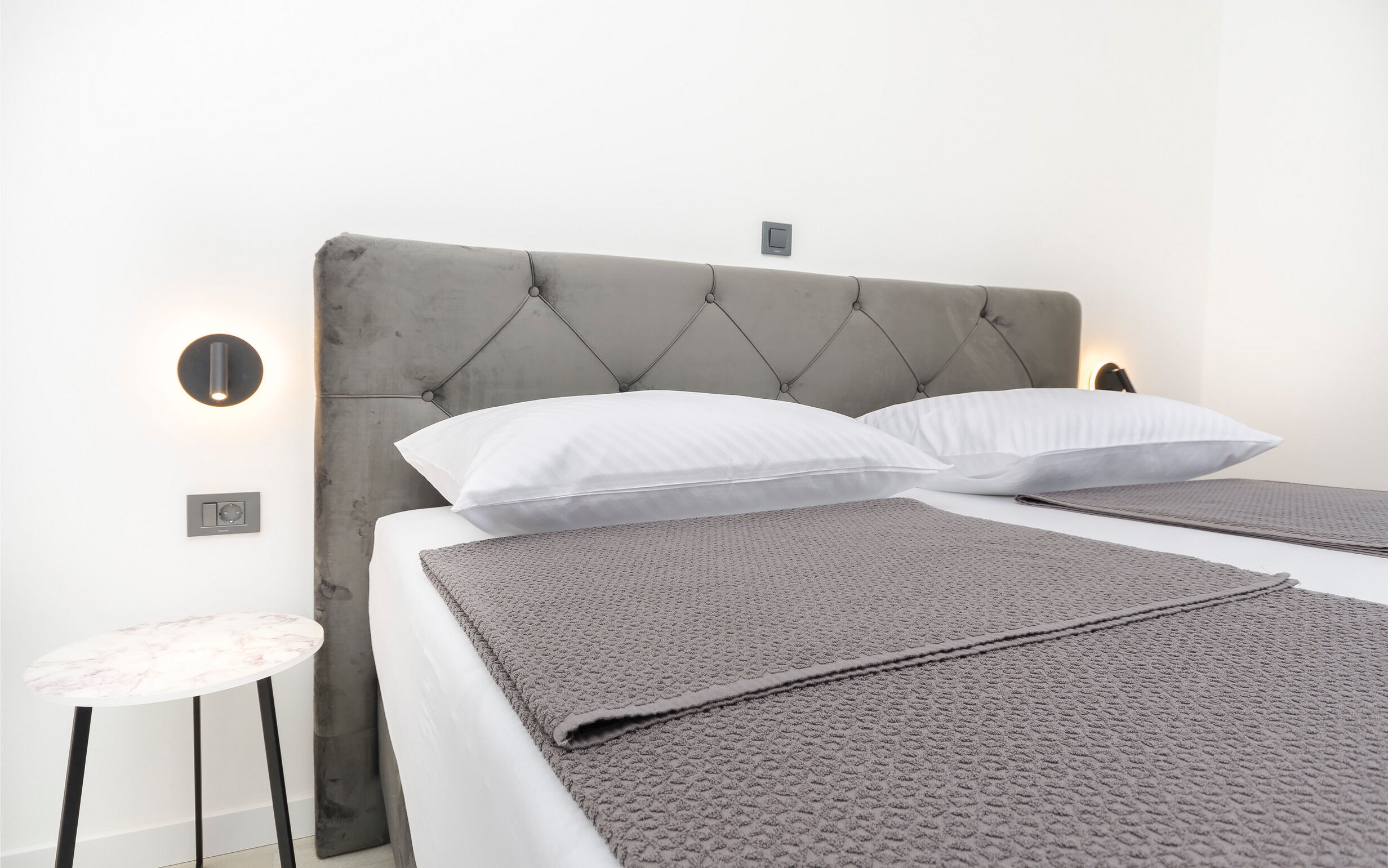Apartments Villa Casia 33802-A2