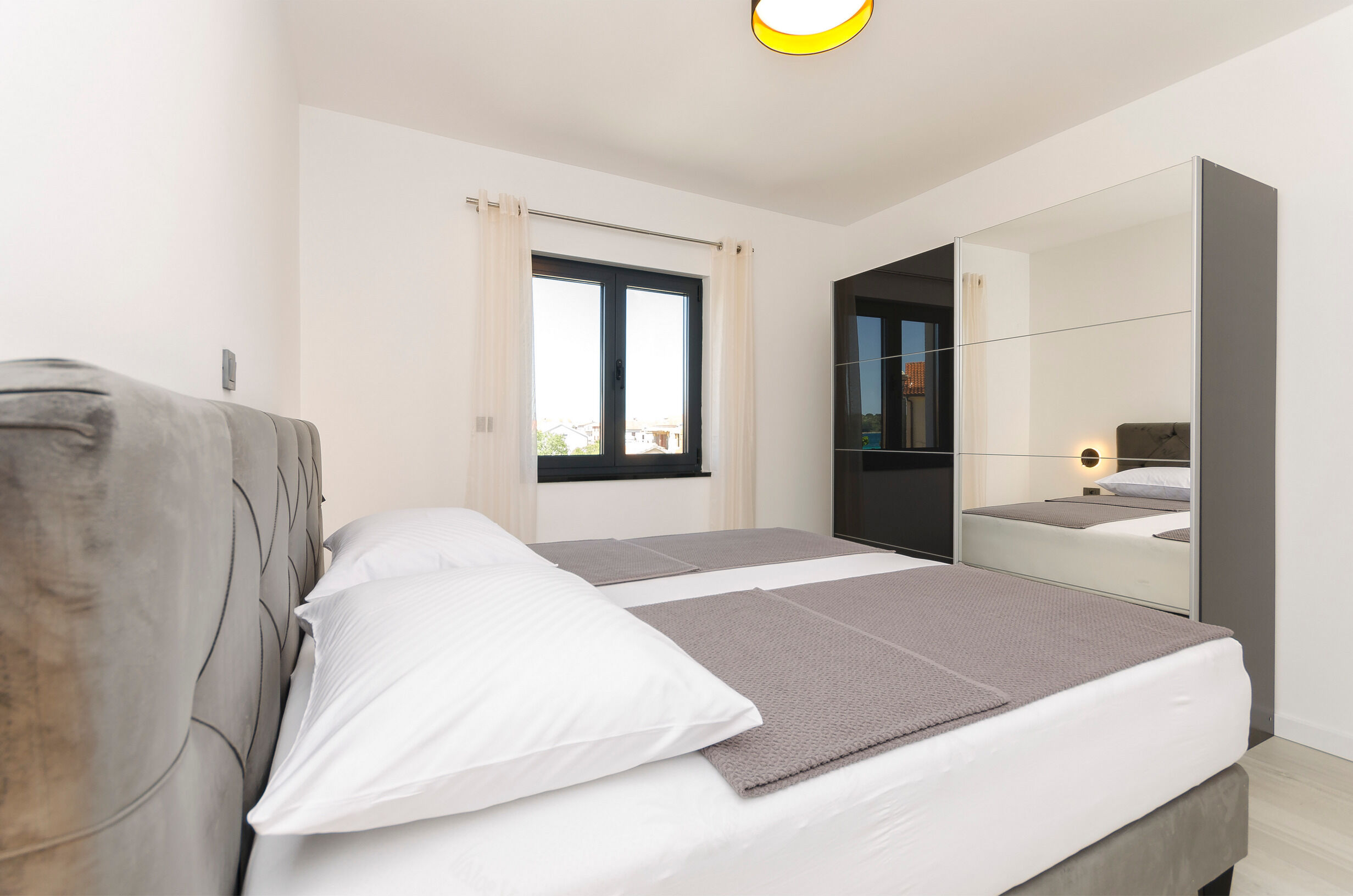 Apartments Villa Casia 33802-A2
