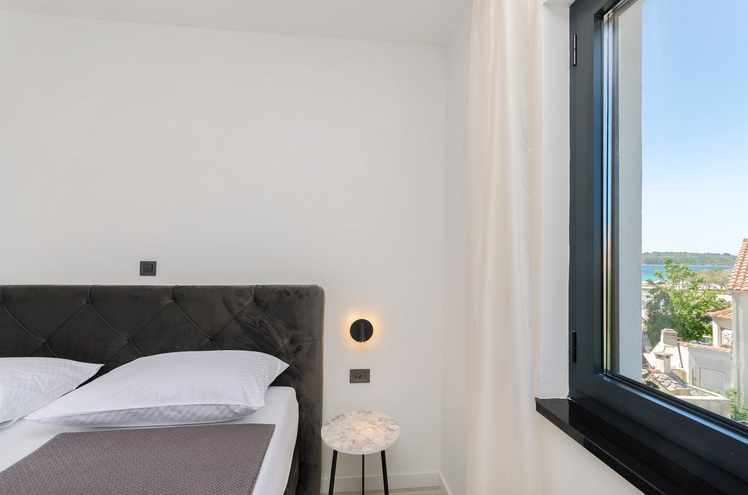 Apartments Villa Casia 33802-A2